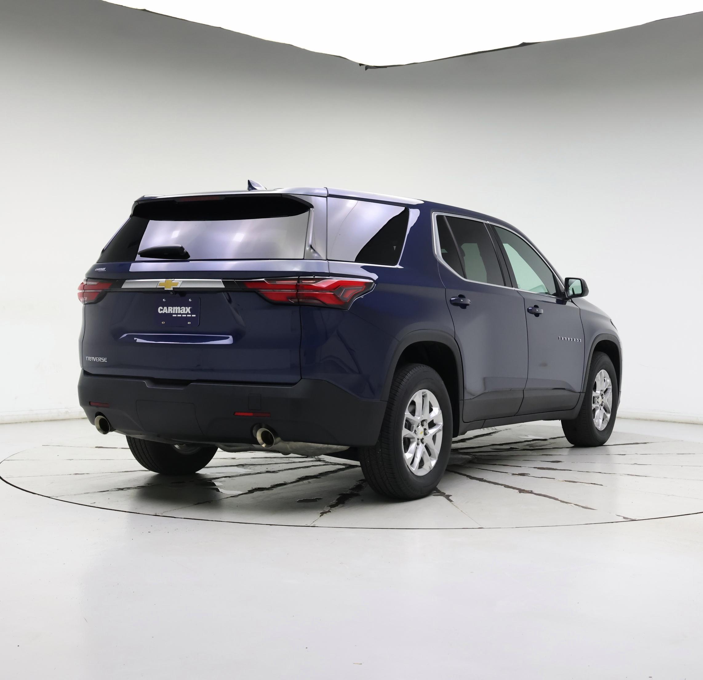 Thumbnail: 2022 Chevrolet Traverse - 8