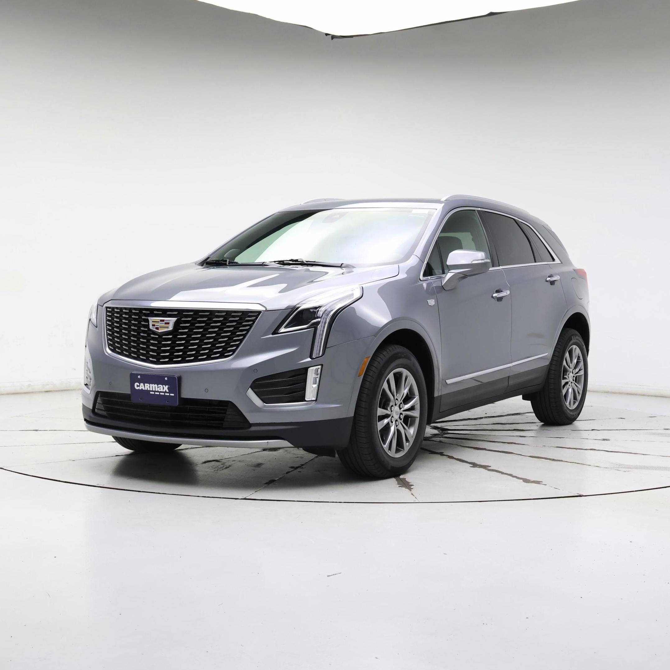 Thumbnail: 2022 Cadillac XT5 - 4