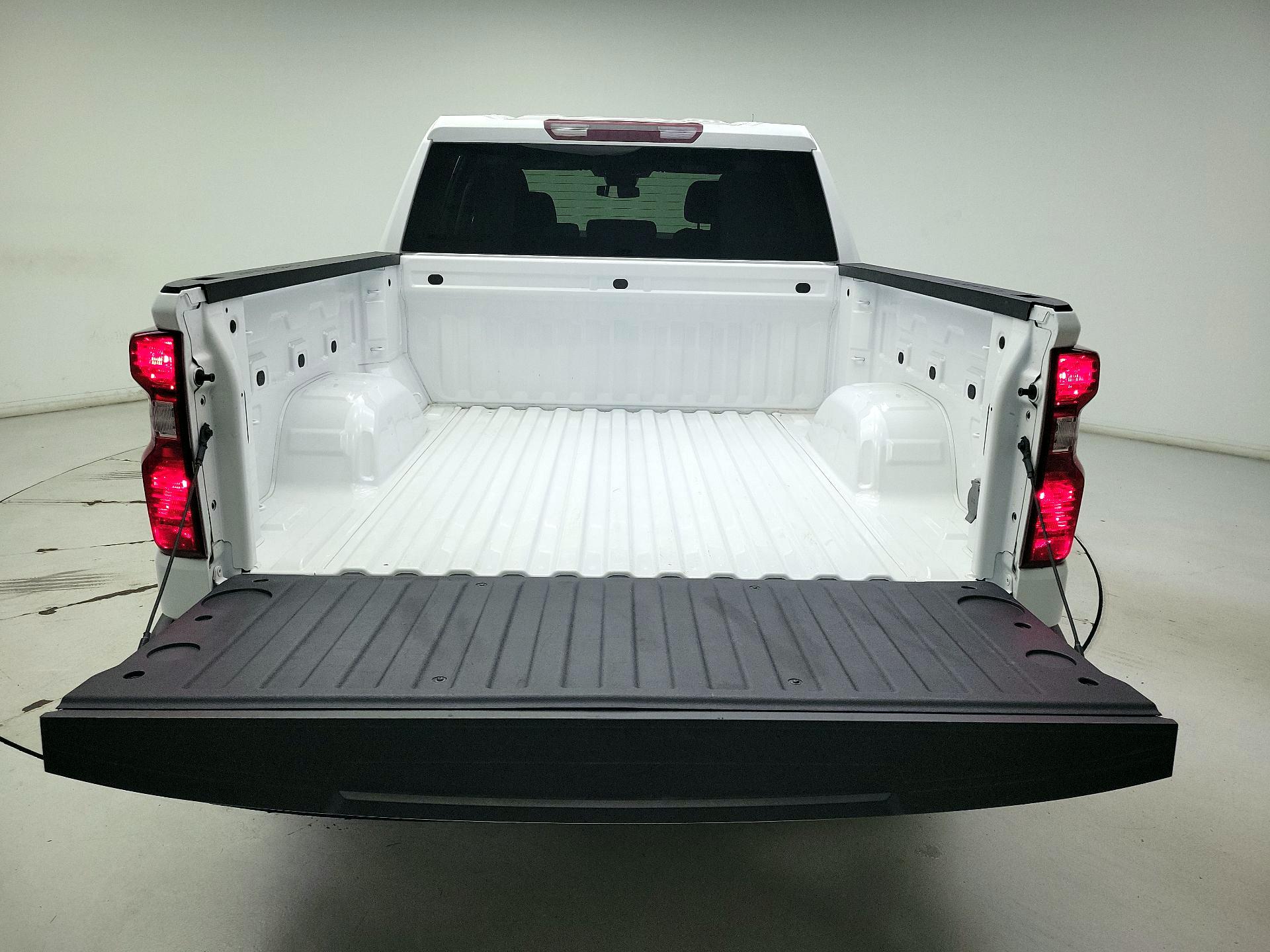 Thumbnail: 2022 Chevrolet Silverado 1500 - 20