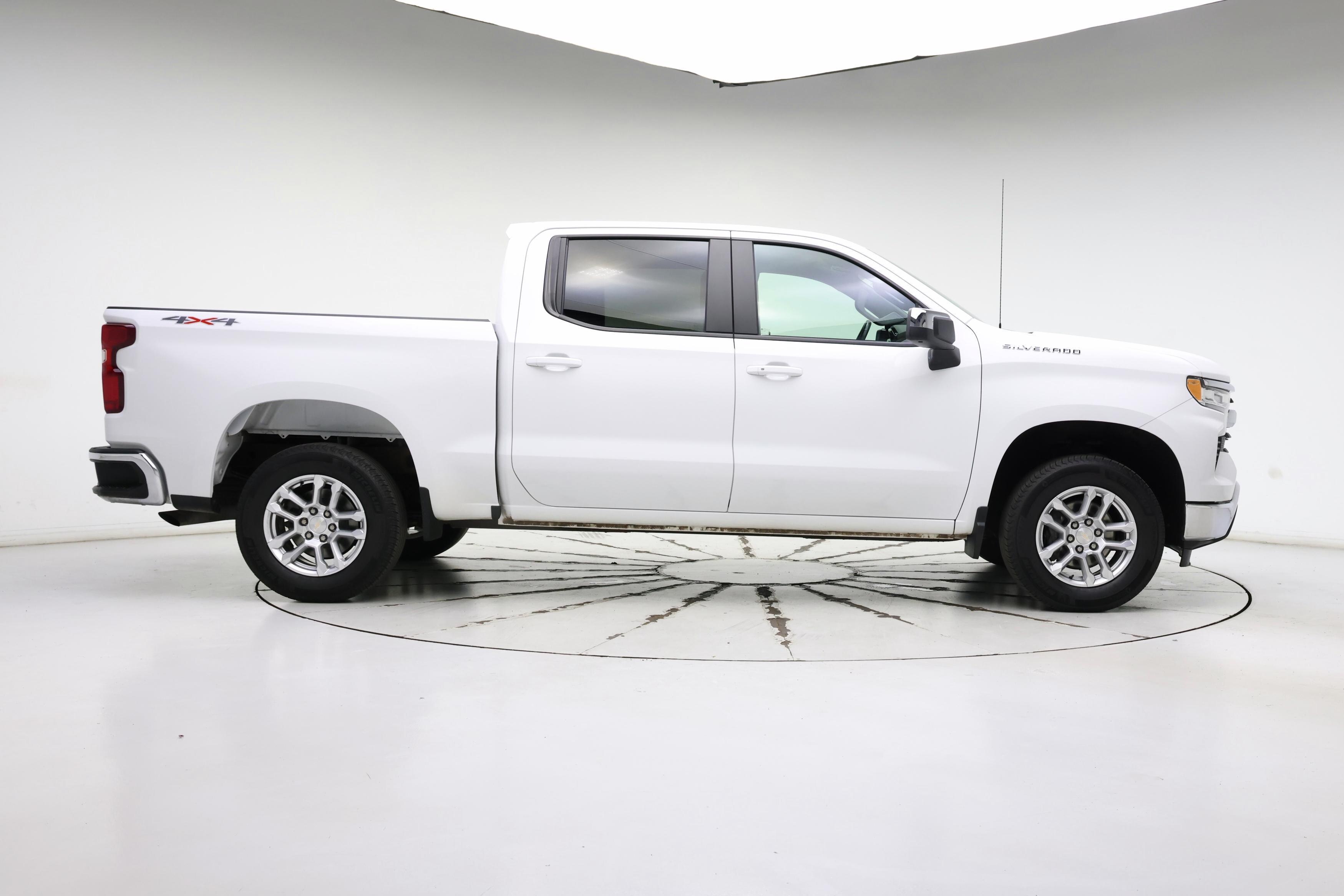 Thumbnail: 2022 Chevrolet Silverado 1500 - 7