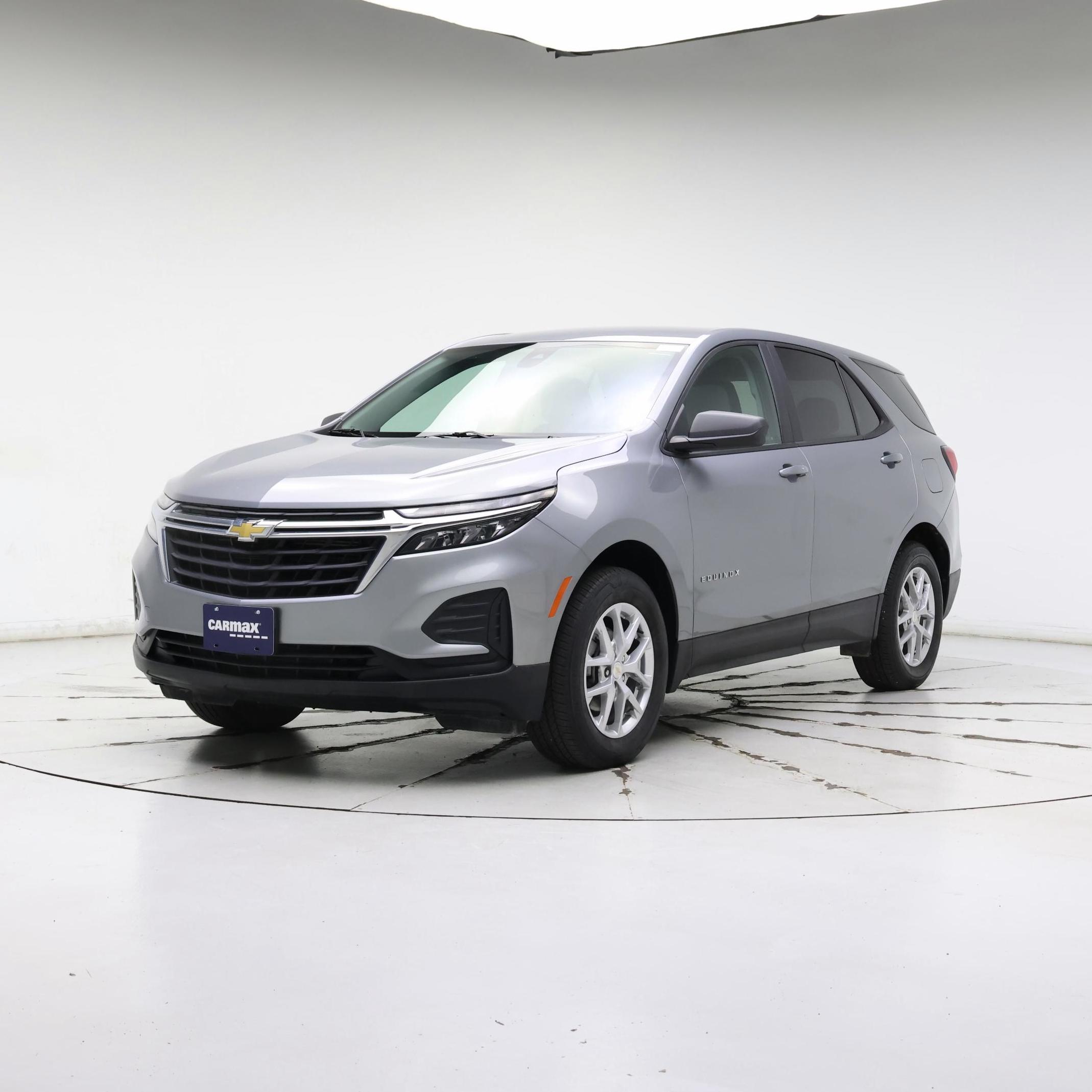 Thumbnail: 2023 Chevrolet Equinox - 4