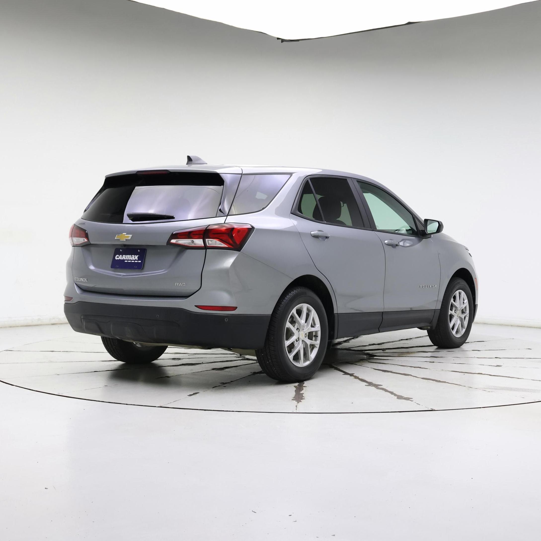 Thumbnail: 2023 Chevrolet Equinox - 8