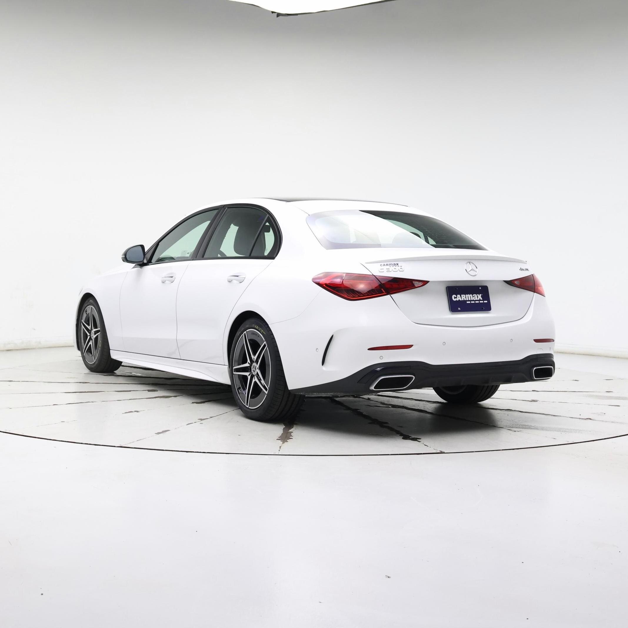 Thumbnail: 2022 Mercedes-Benz C-Class - 2