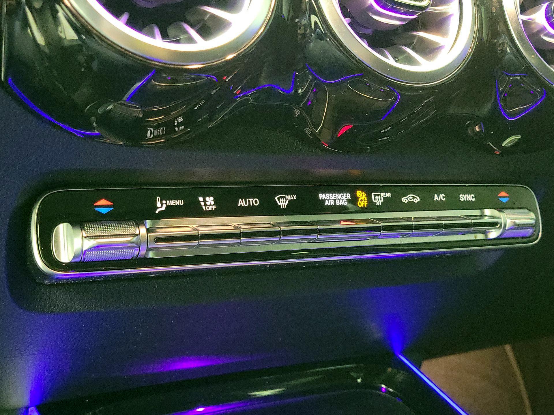 Thumbnail: 2022 Mercedes-Benz GLB - 17