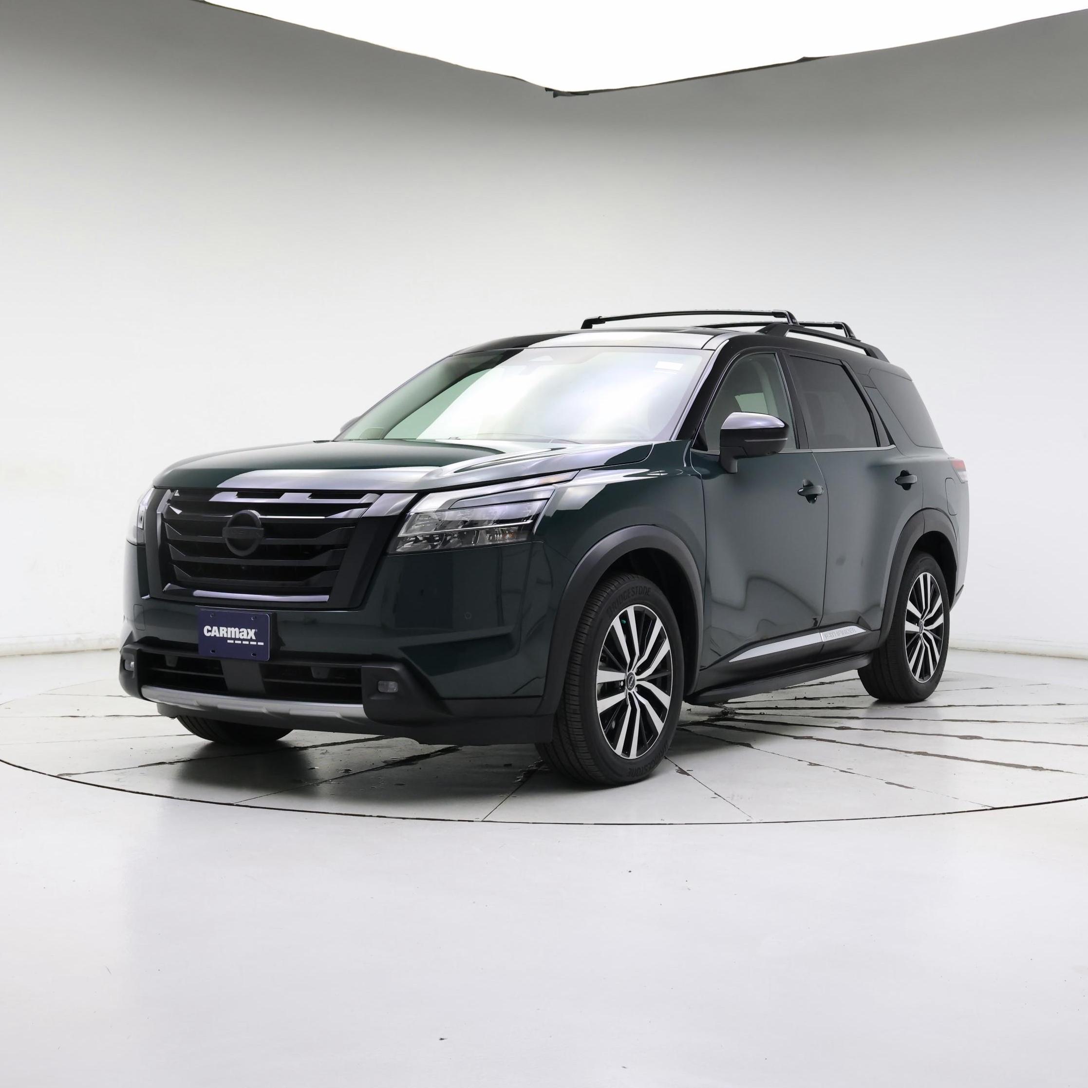 Thumbnail: 2023 Nissan Pathfinder - 4