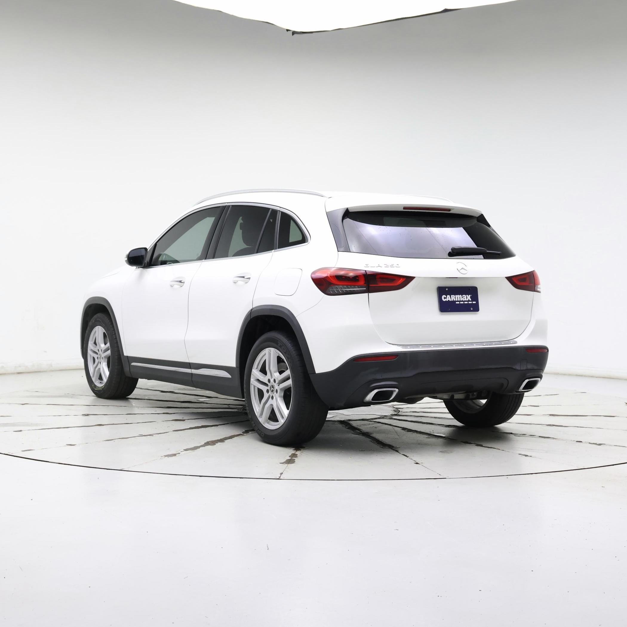 Thumbnail: 2021 Mercedes-Benz GLA - 2