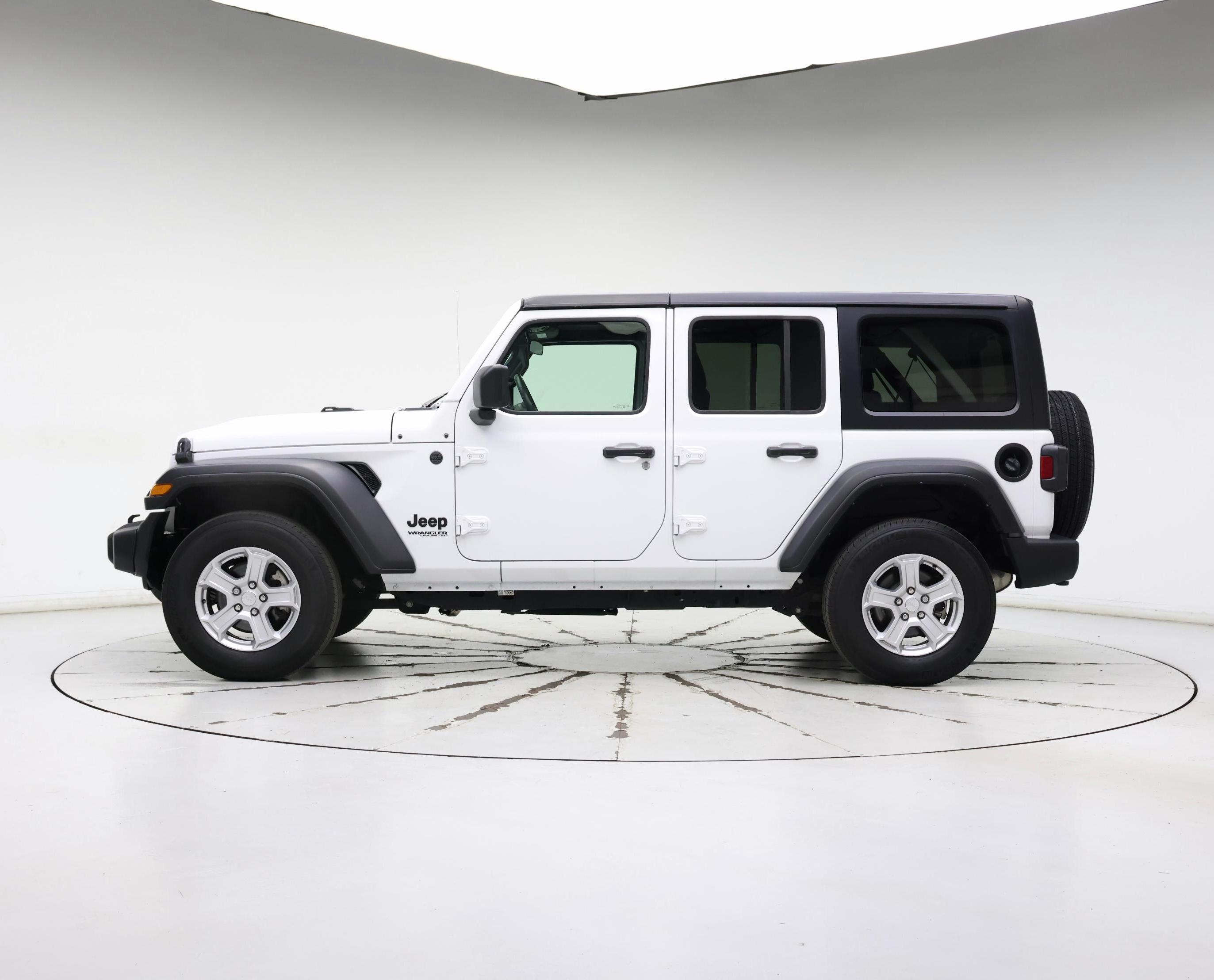 Thumbnail: 2022 Jeep Wrangler - 3
