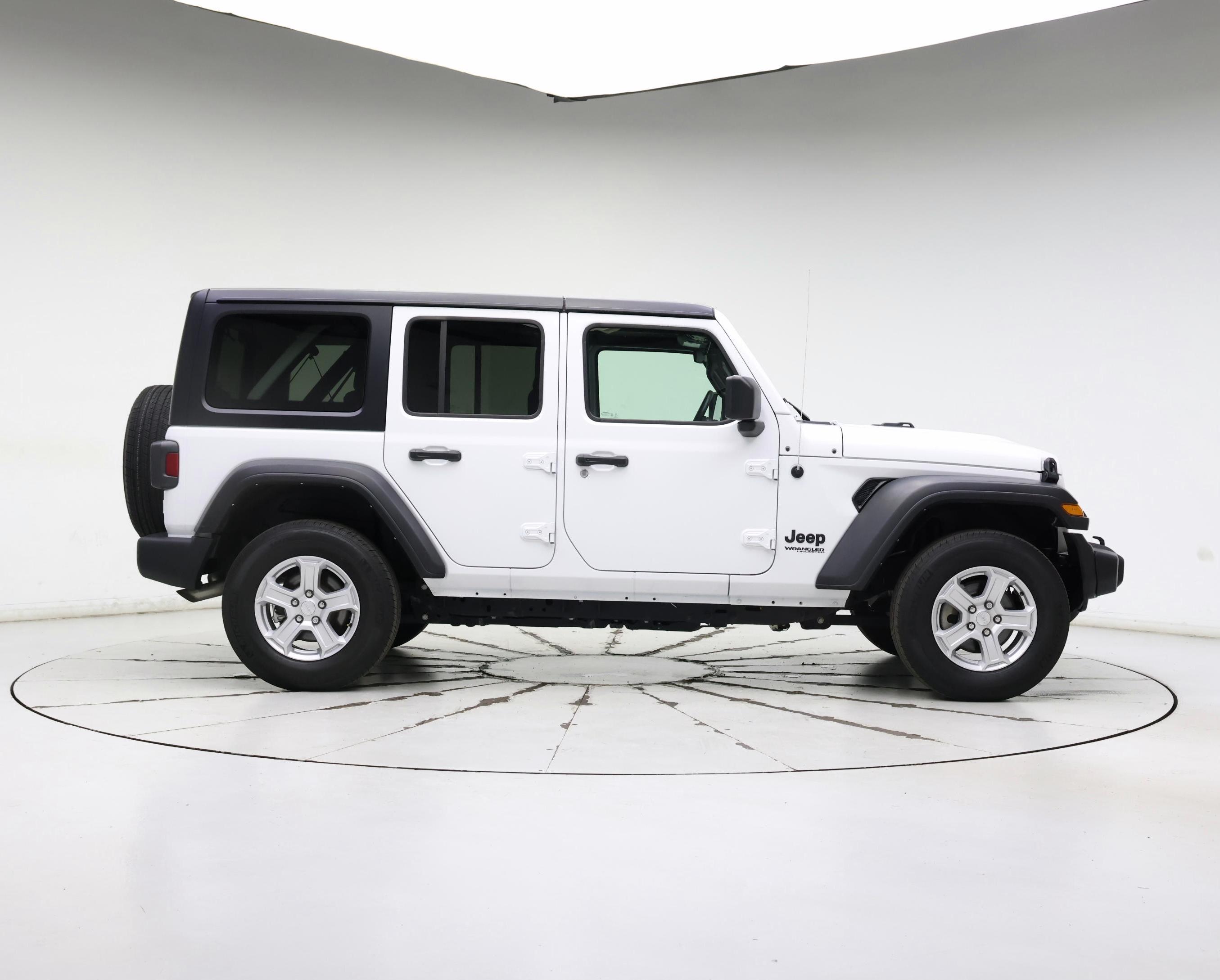 Thumbnail: 2022 Jeep Wrangler - 7