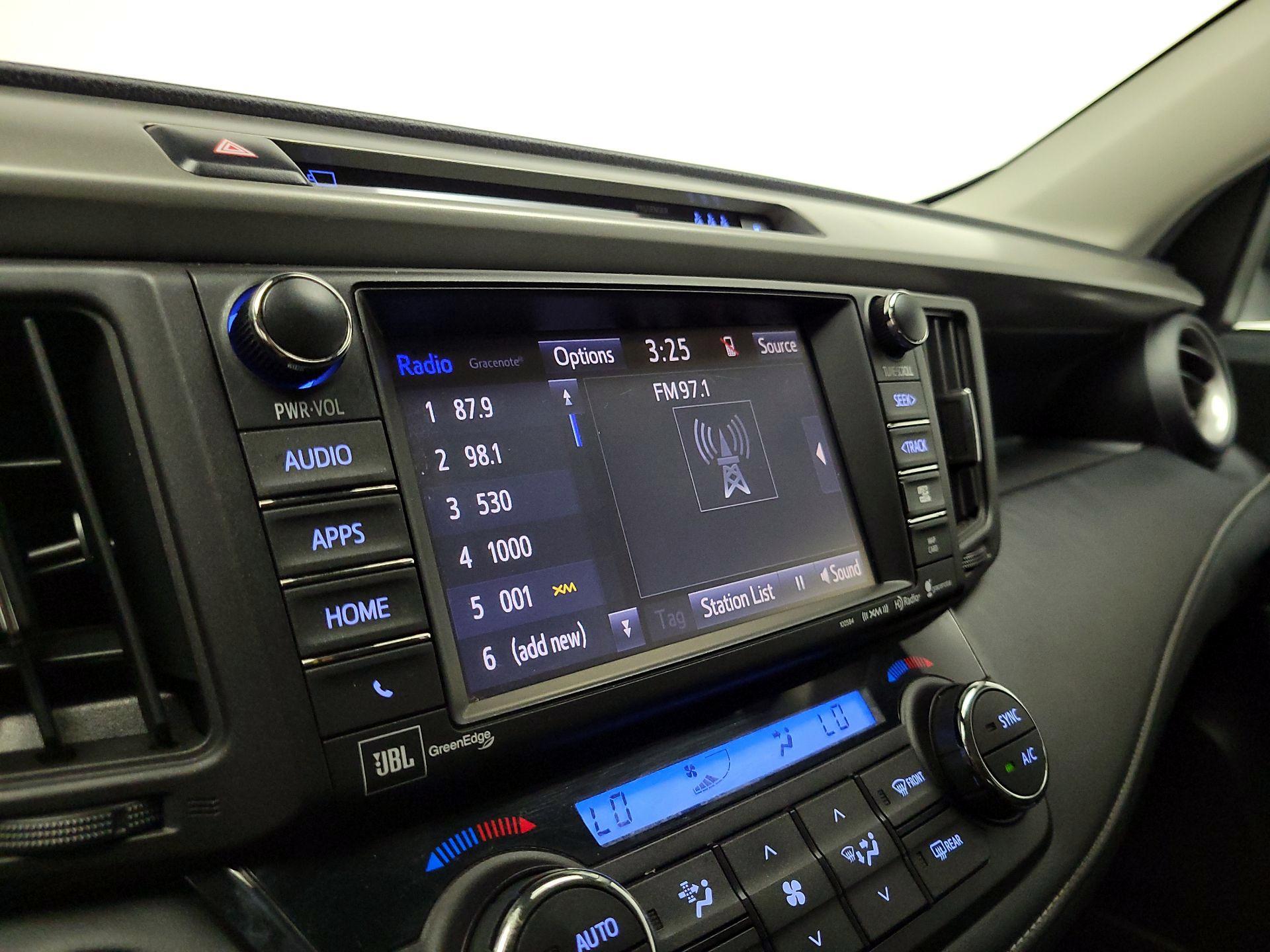 Thumbnail: 2017 Toyota RAV4 - 15