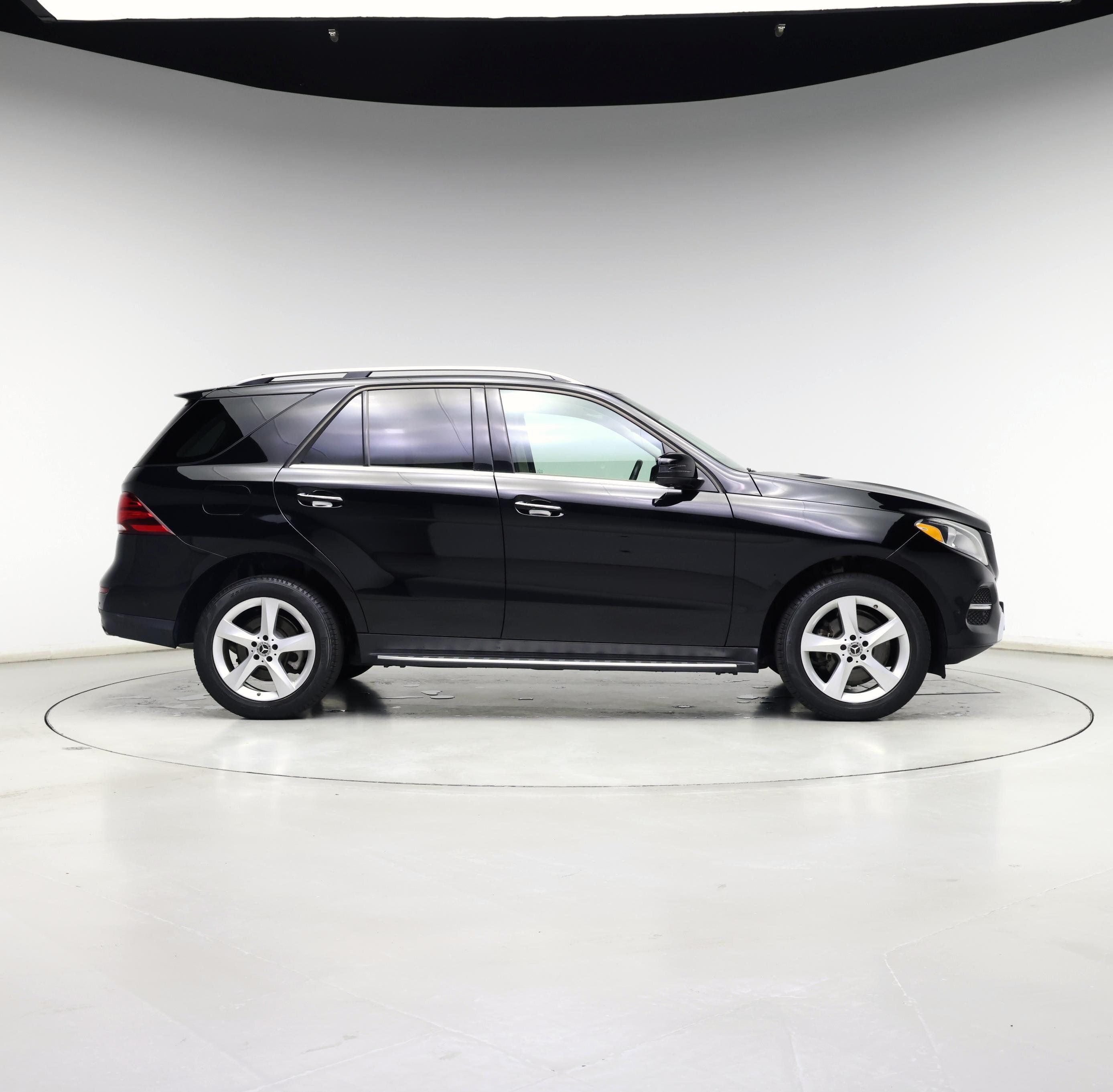 Thumbnail: 2018 Mercedes-Benz GLE - 7