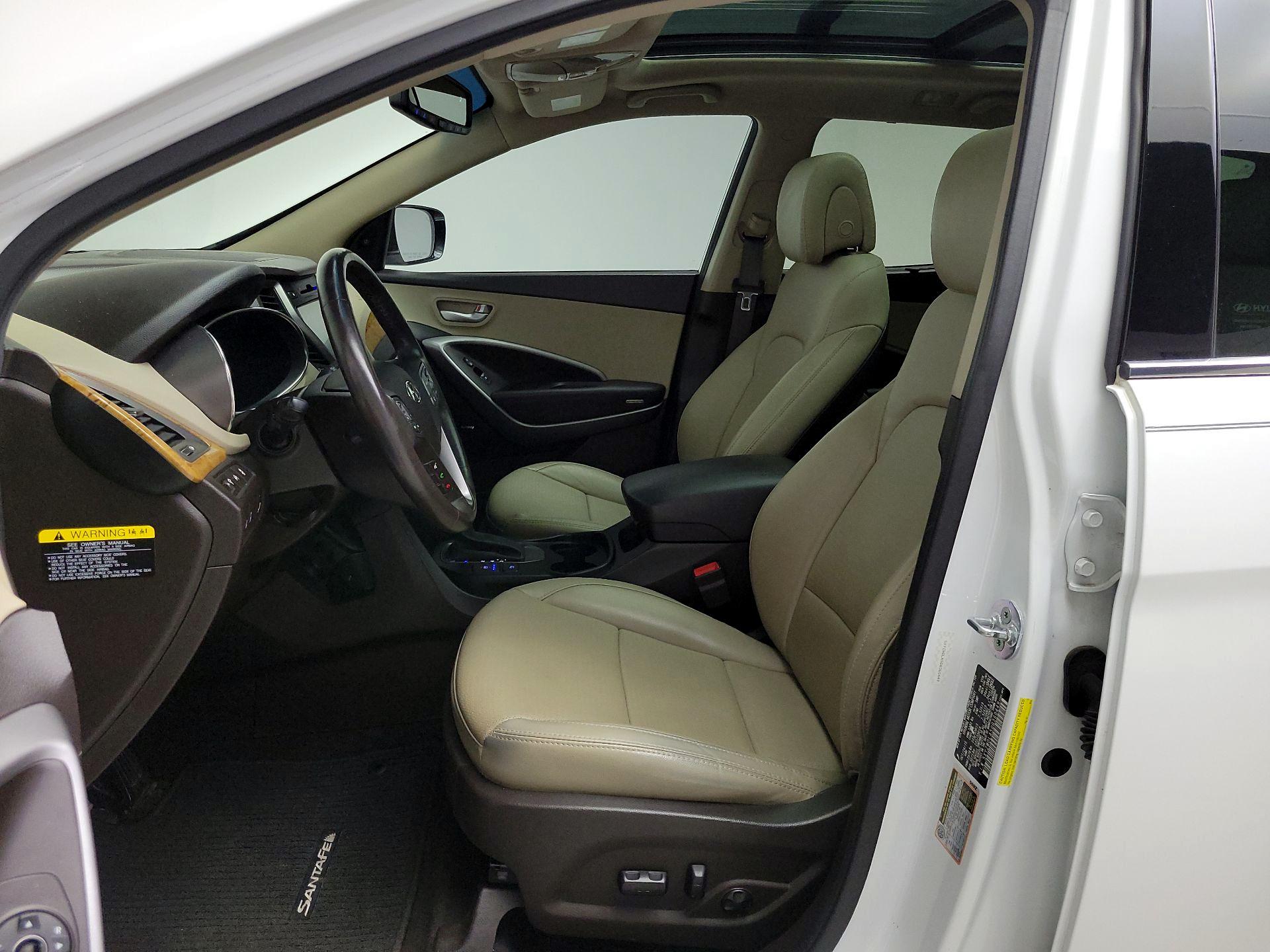 Thumbnail: 2016 Hyundai Santa Fe - 11