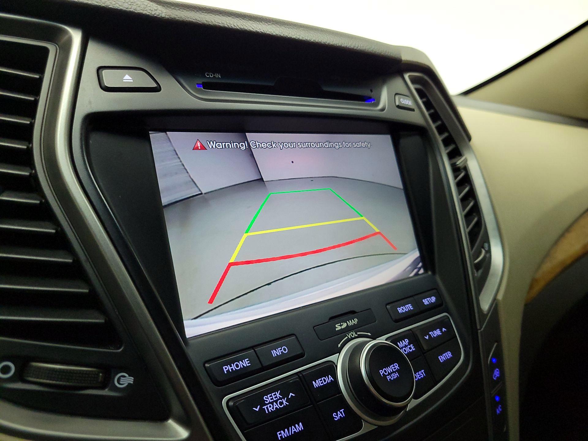 Thumbnail: 2016 Hyundai Santa Fe - 15