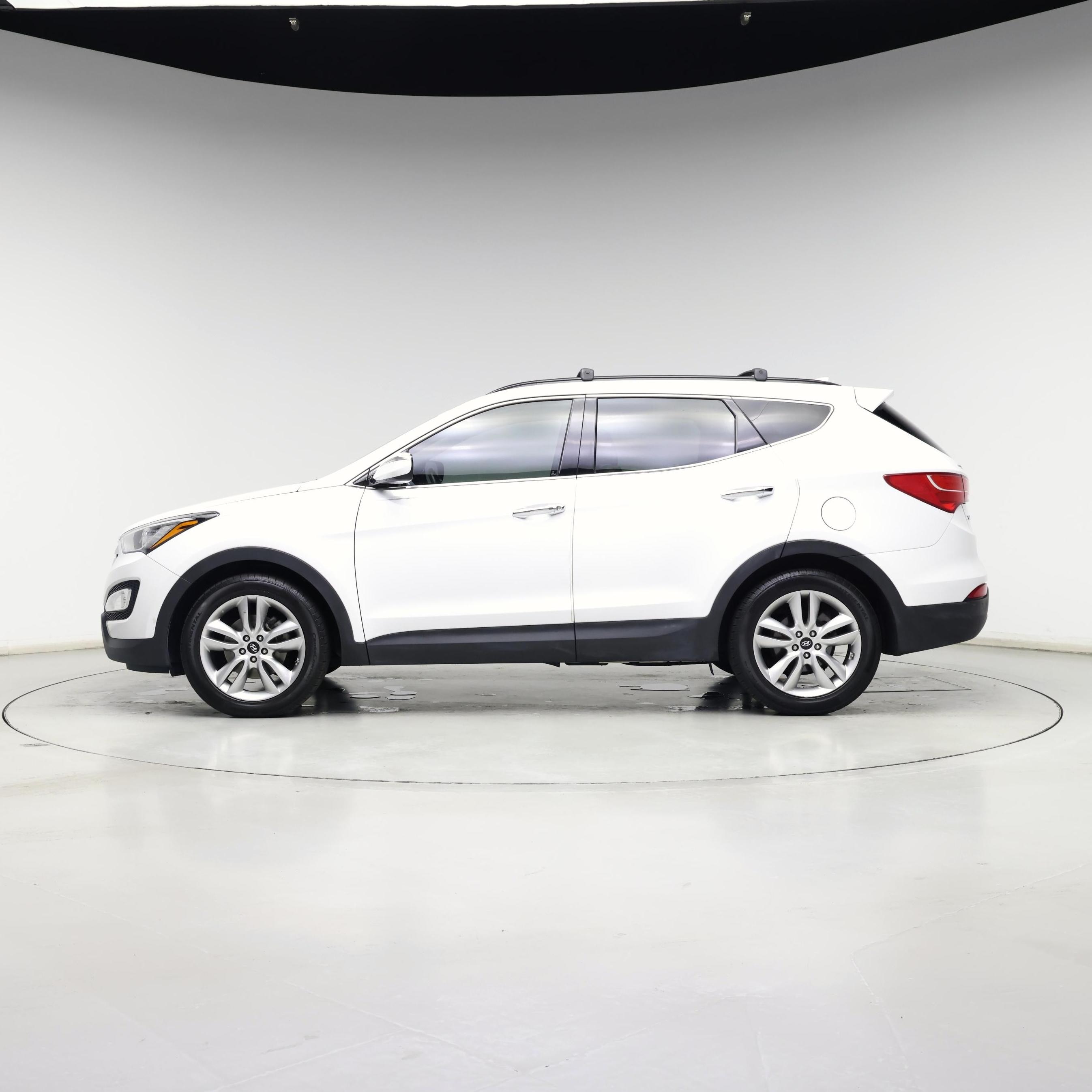 Thumbnail: 2016 Hyundai Santa Fe - 3