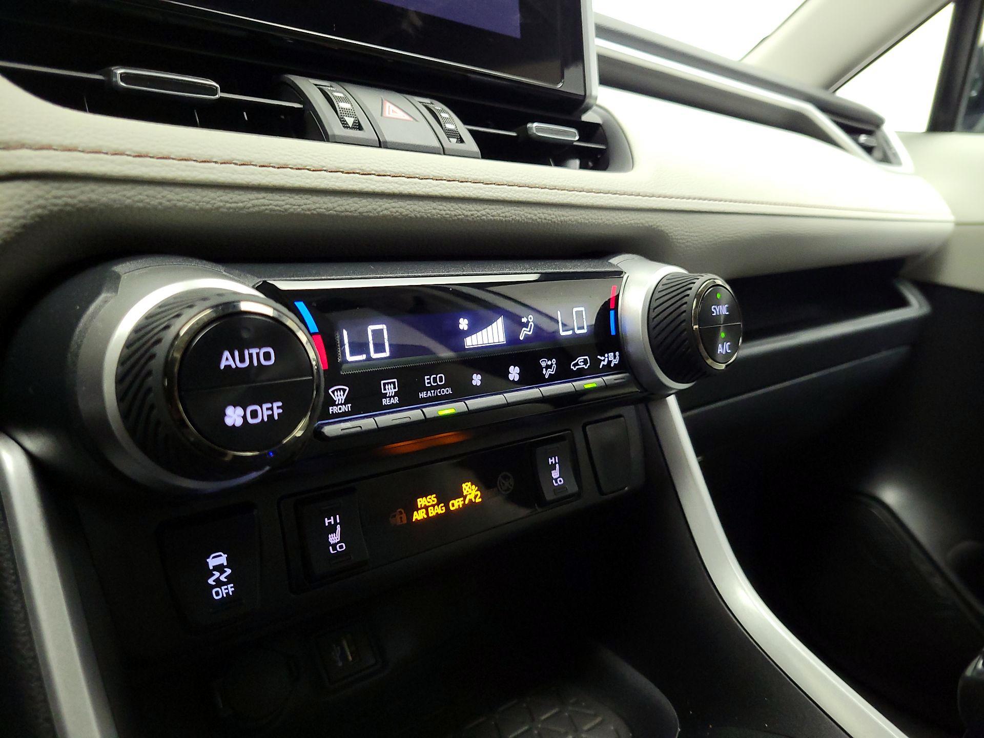 Thumbnail: 2025 Toyota RAV4 - 16