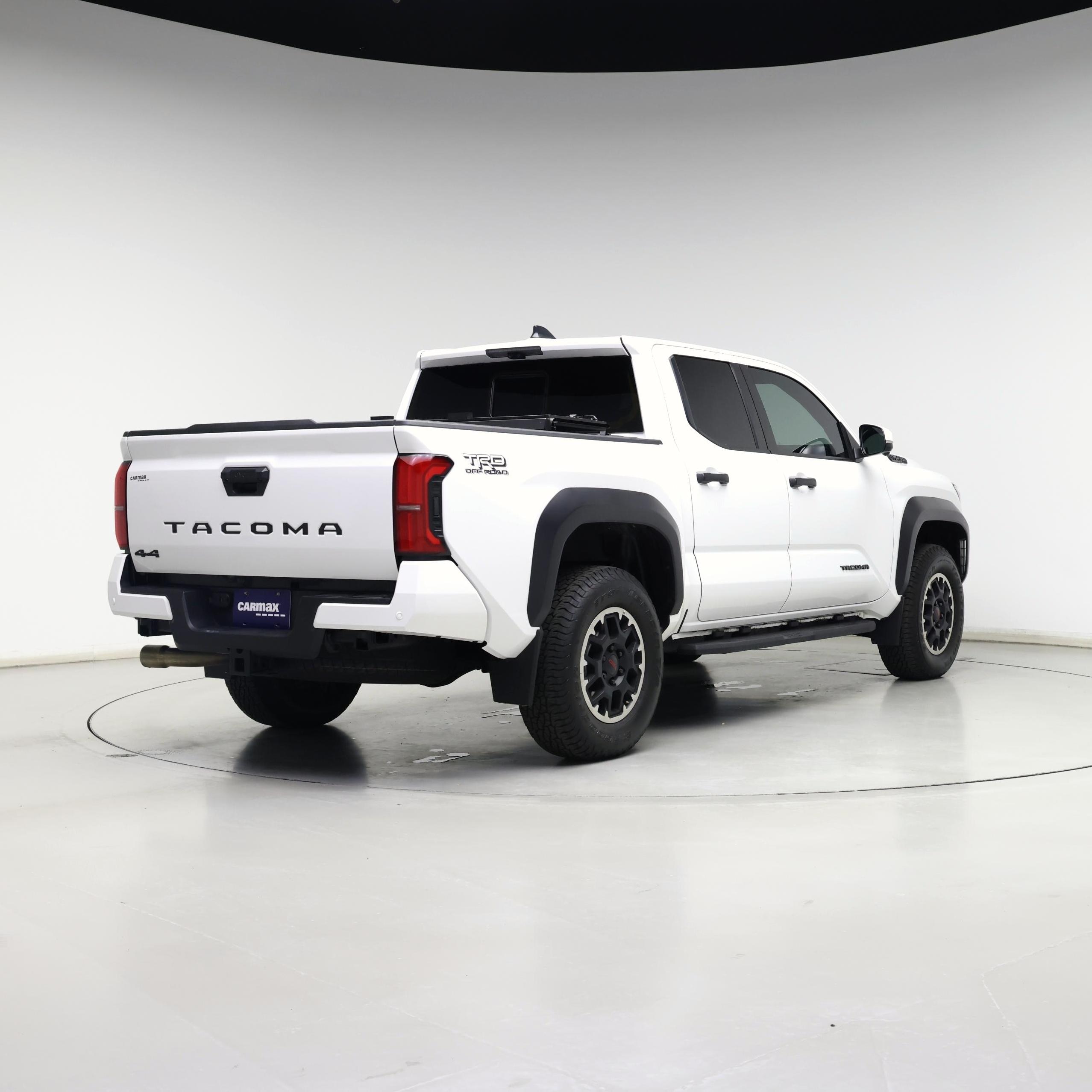 Thumbnail: 2024 Toyota Tacoma - 8