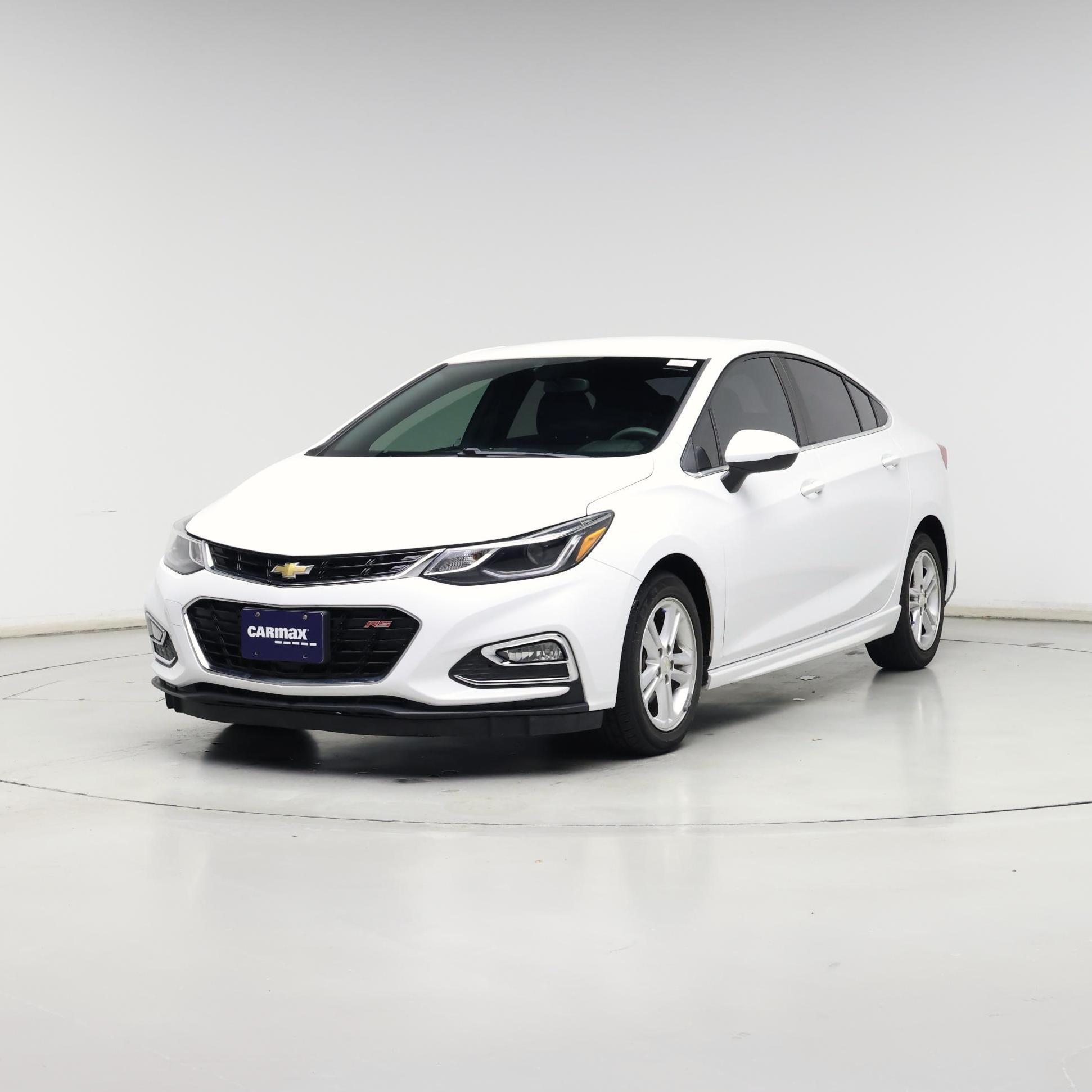 Thumbnail: 2017 Chevrolet Cruze - 4