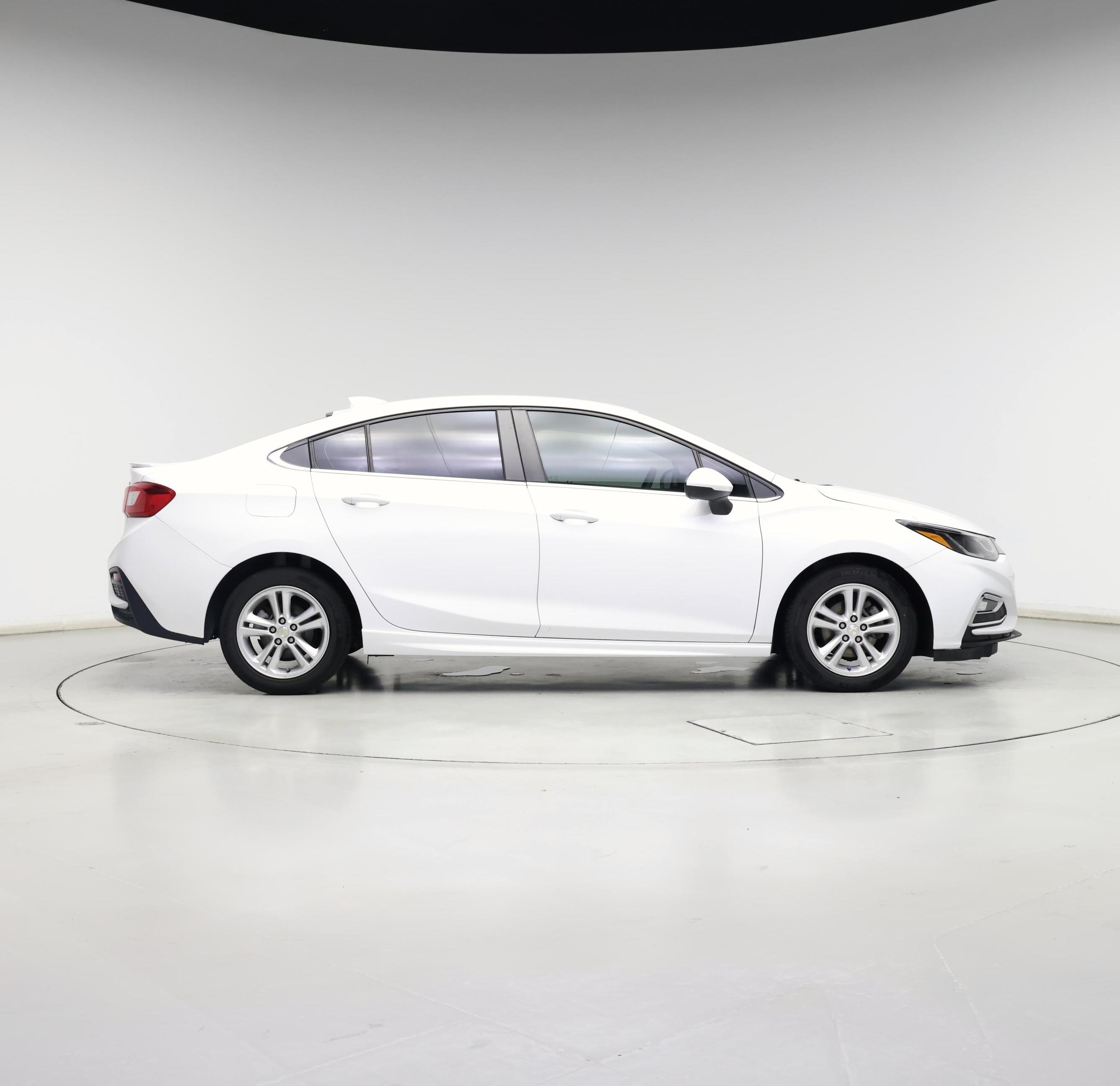Thumbnail: 2017 Chevrolet Cruze - 7
