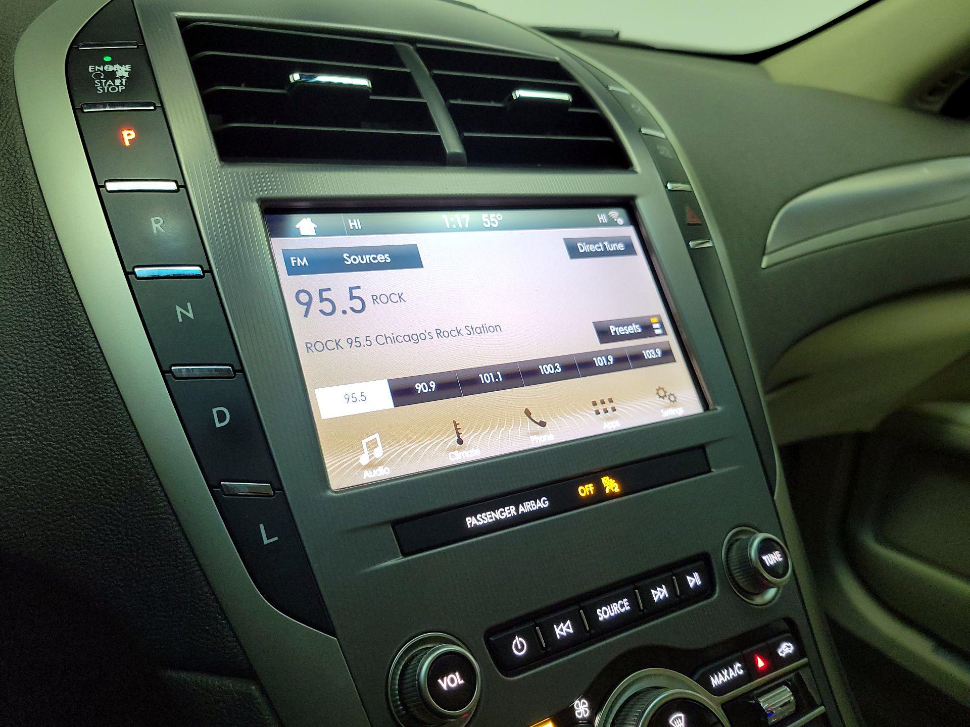 Thumbnail: 2019 Lincoln MKZ - 15