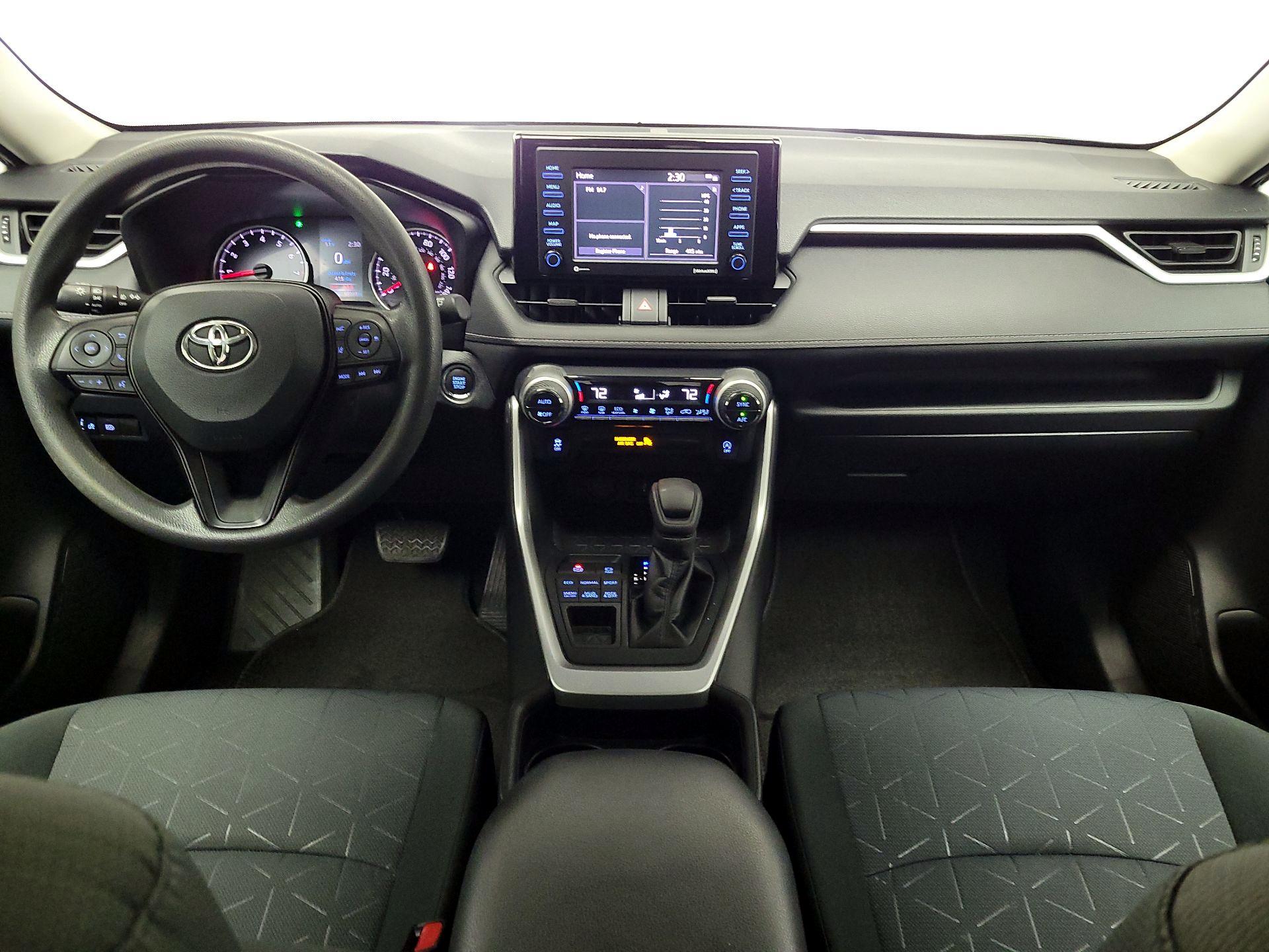 Thumbnail: 2020 Toyota RAV4 - 9