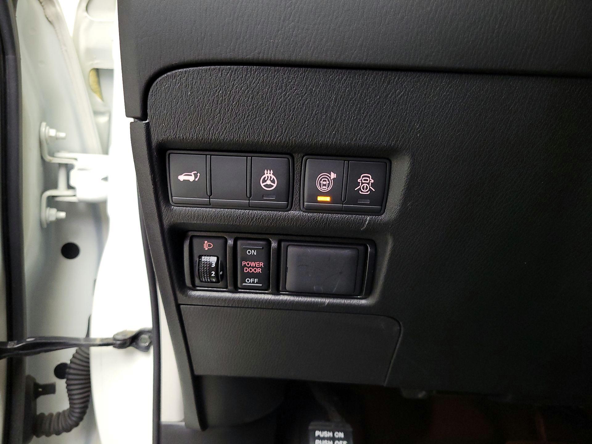 Thumbnail: 2019 Nissan Armada - 13