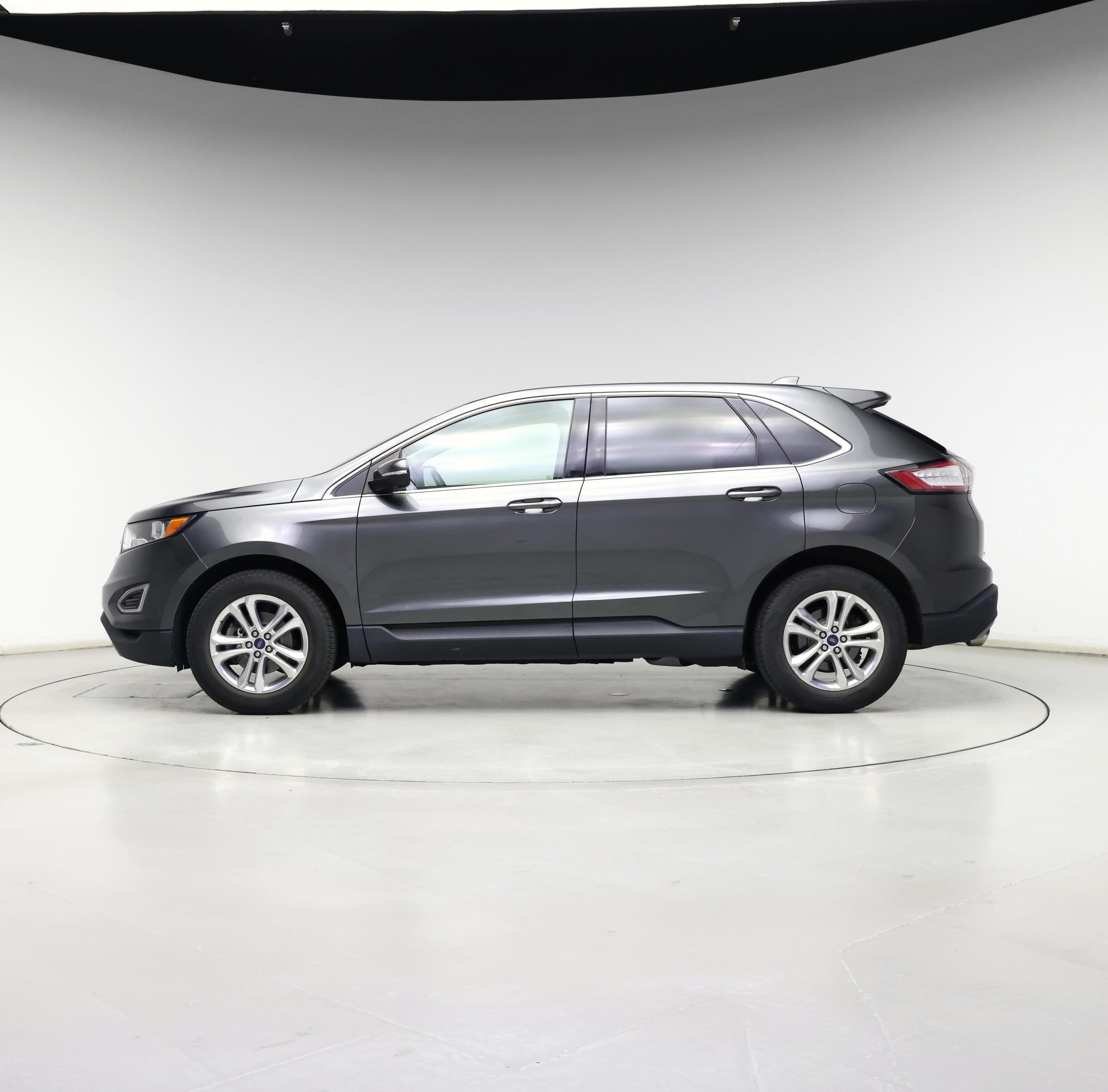 Thumbnail: 2018 Ford Edge - 3