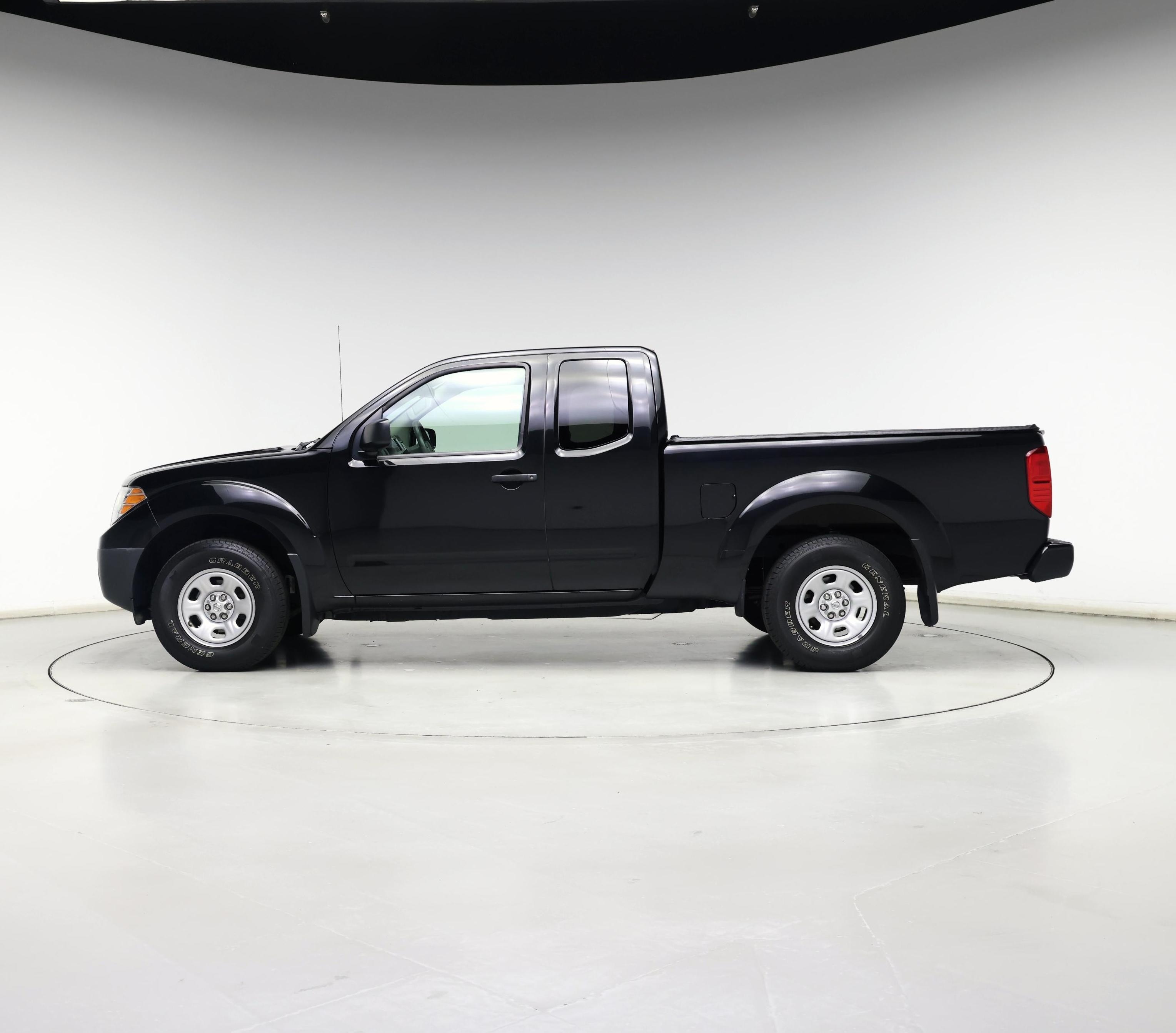 Thumbnail: 2017 Nissan Frontier - 3