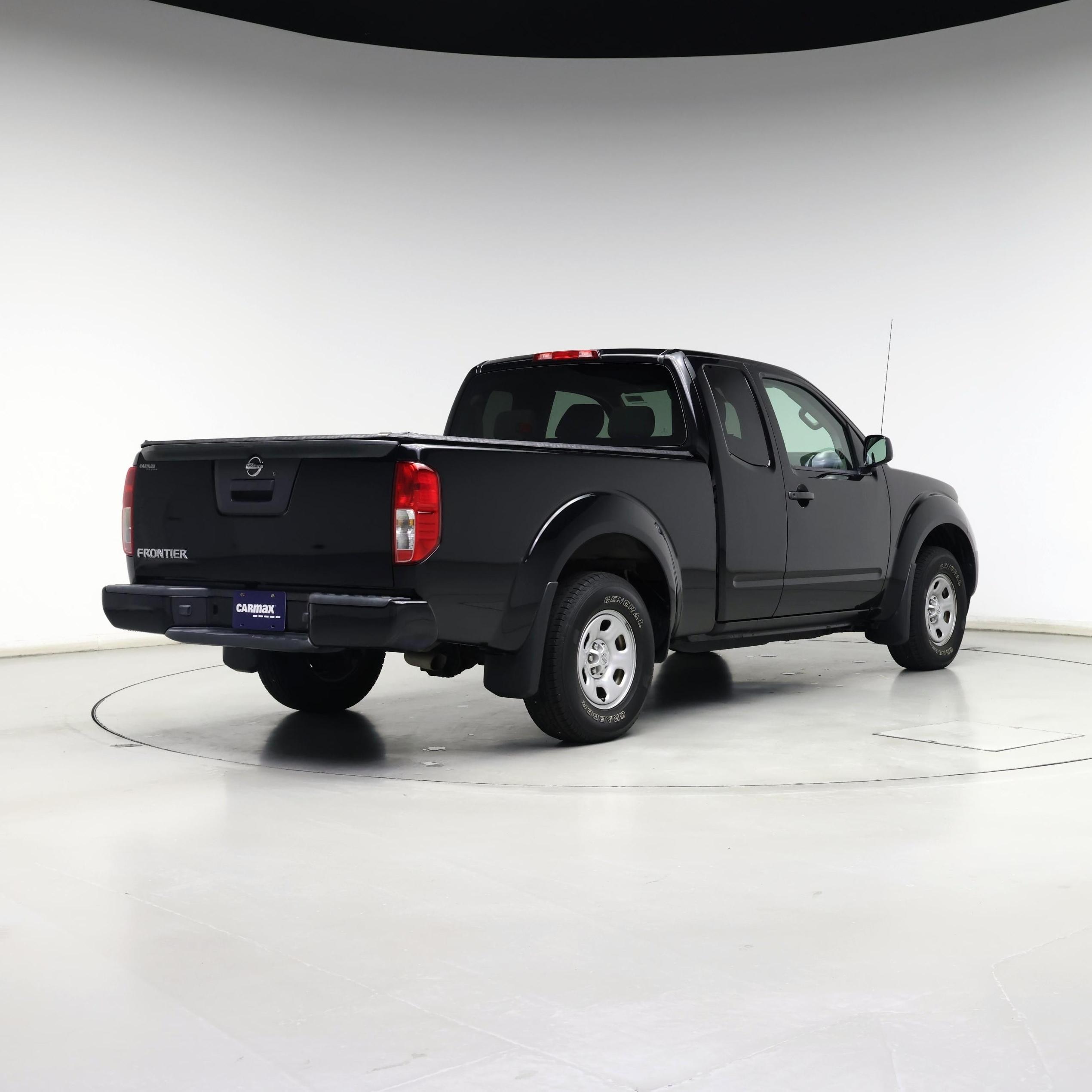Thumbnail: 2017 Nissan Frontier - 8