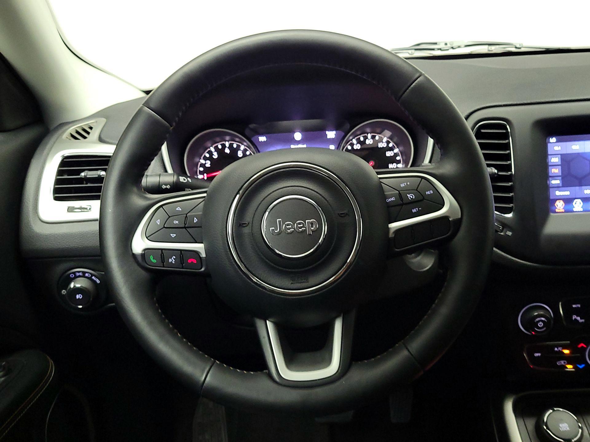Thumbnail: 2018 Jeep Compass - 10