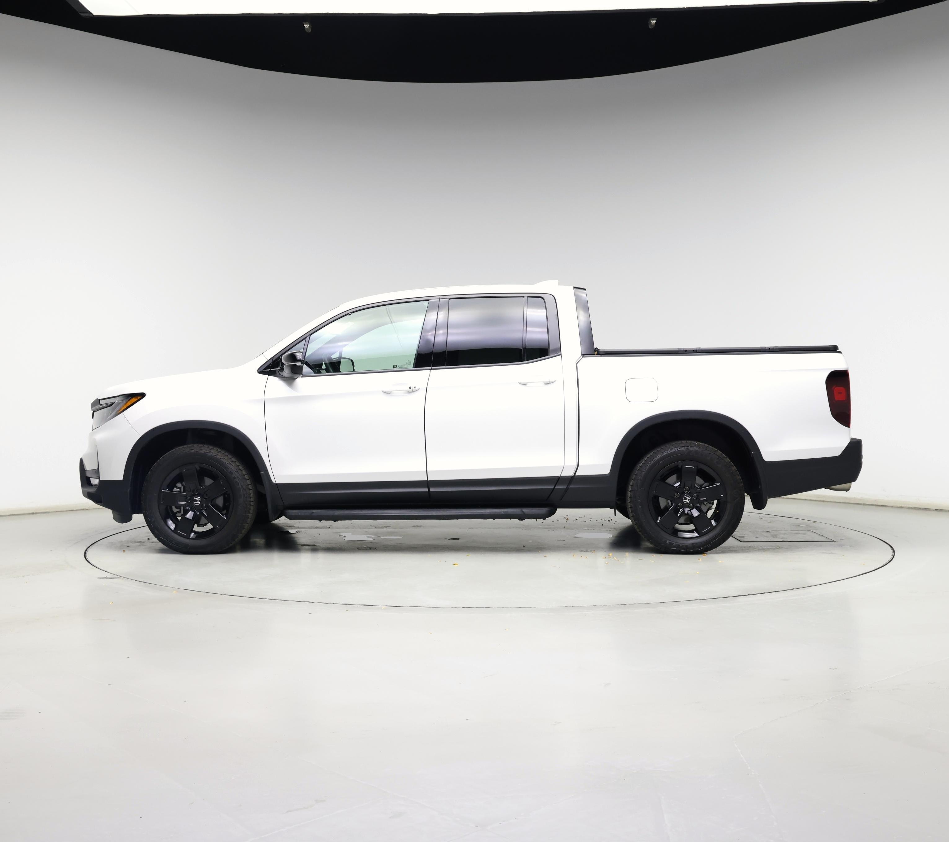 Thumbnail: 2025 Honda Ridgeline - 3