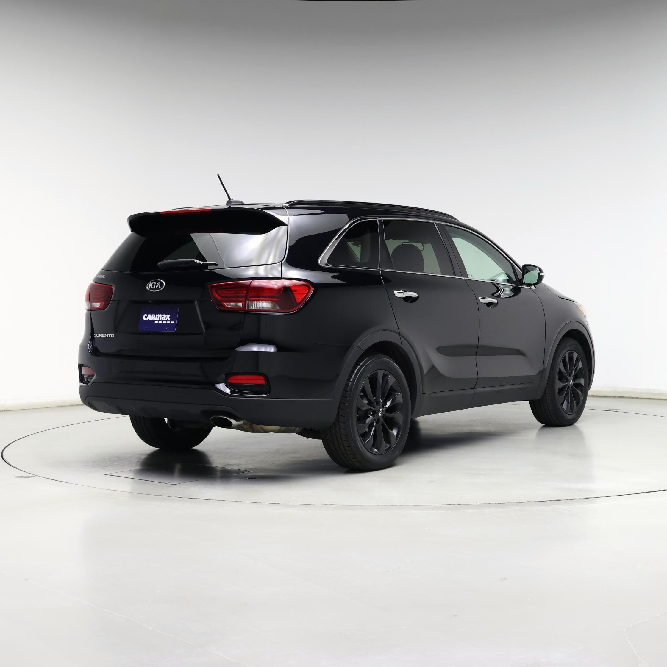 Thumbnail: 2019 Kia Sorento - 8