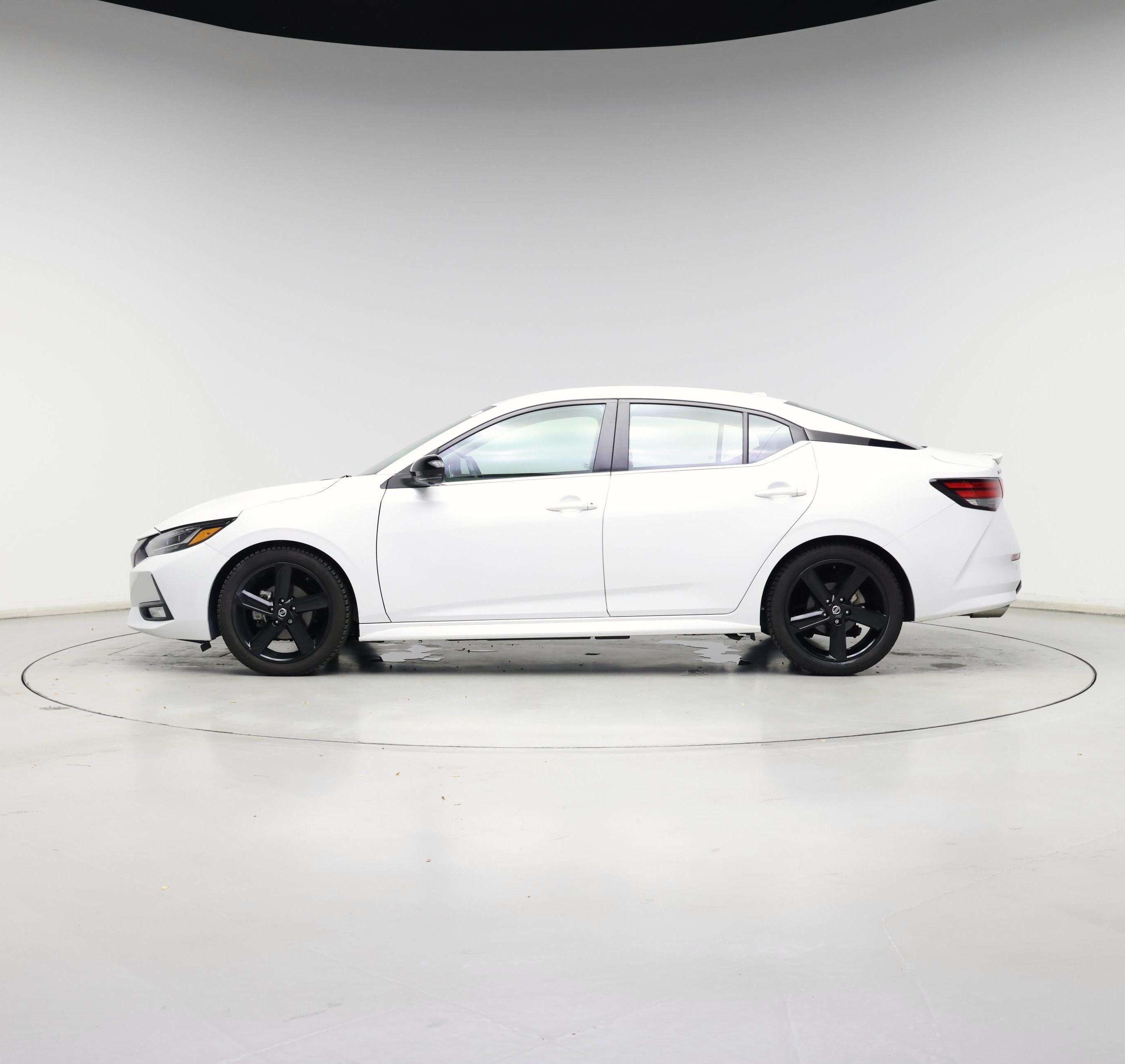 Thumbnail: 2022 Nissan Sentra - 3