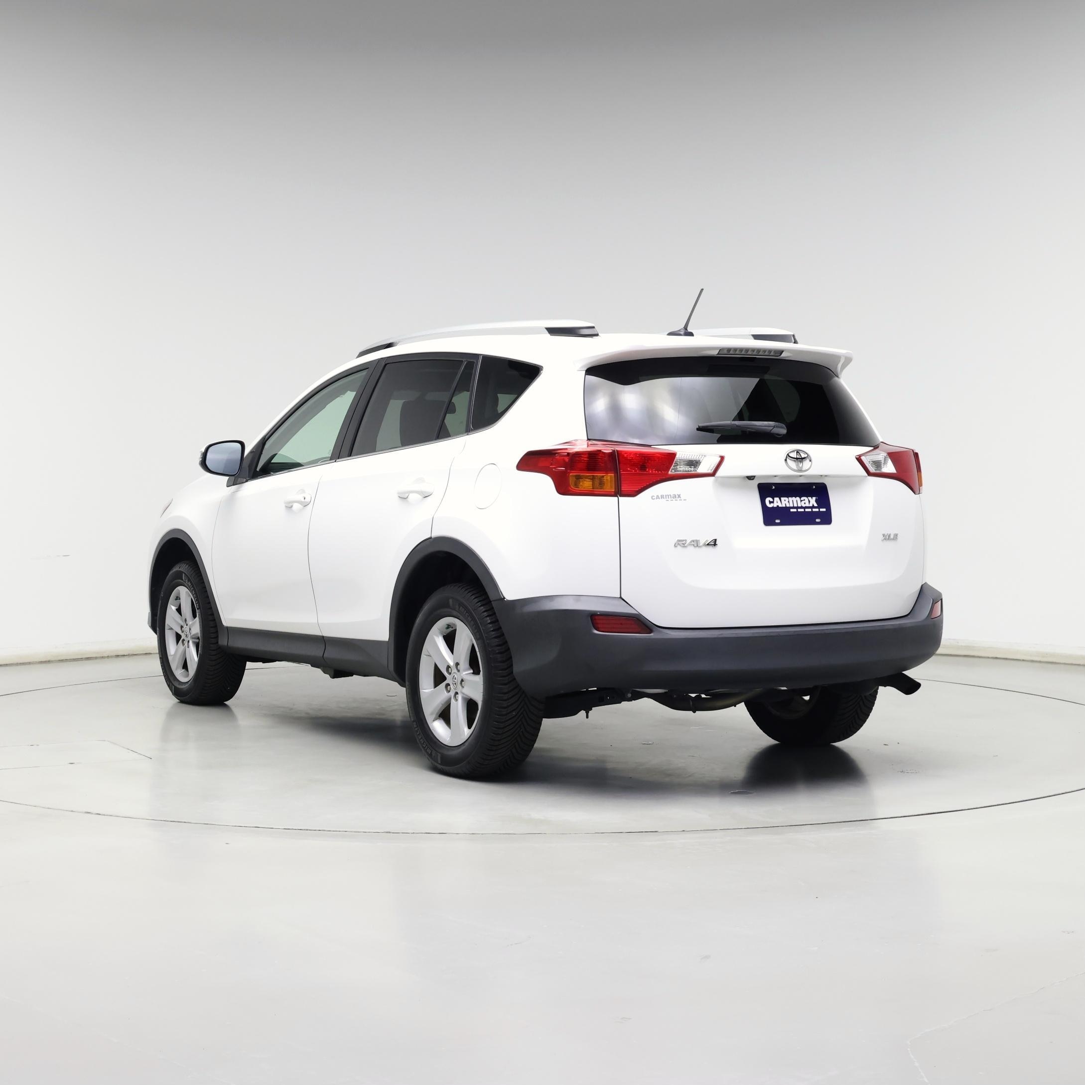 Thumbnail: 2014 Toyota RAV4 - 2