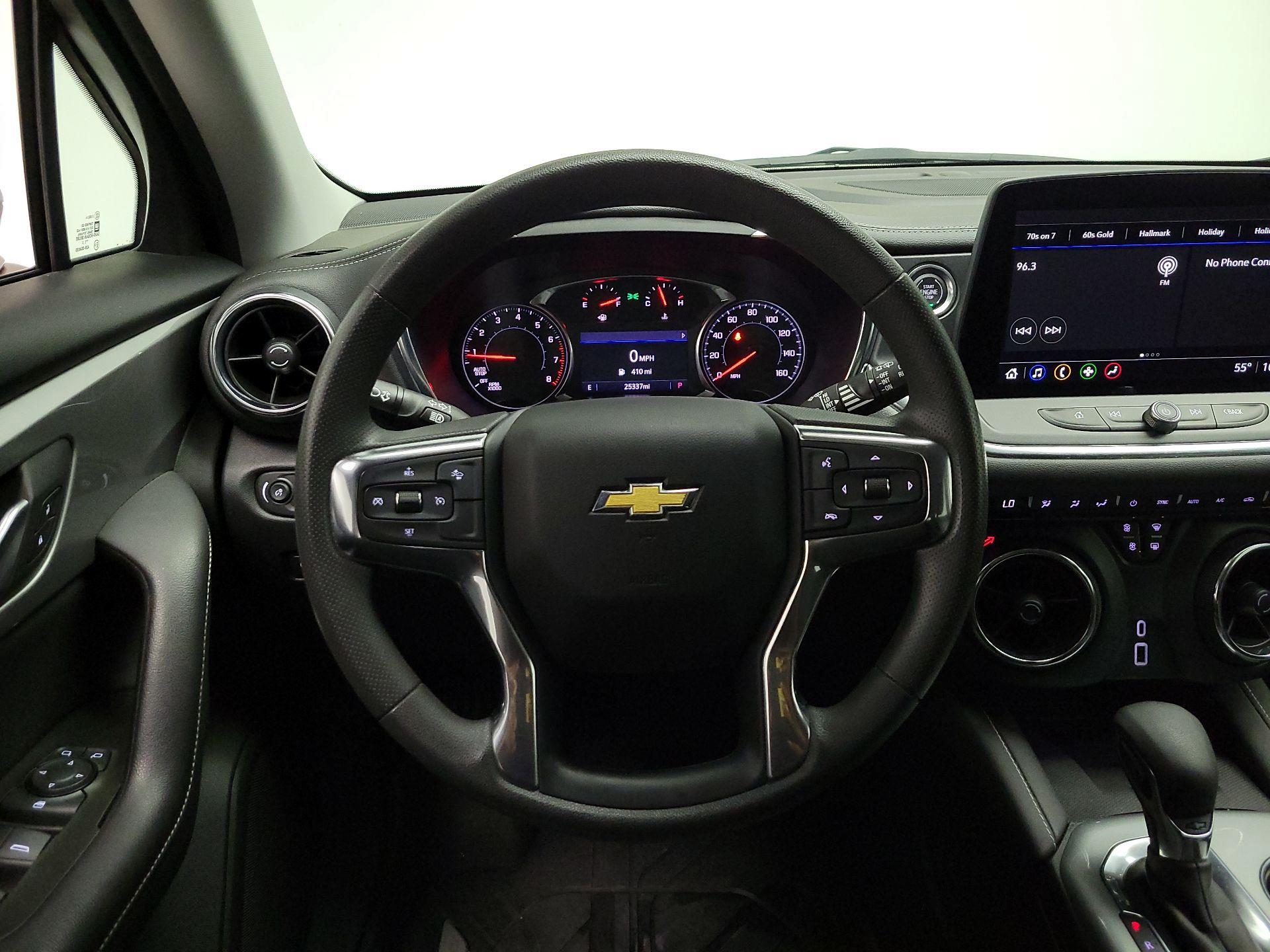 Thumbnail: 2023 Chevrolet Blazer - 10