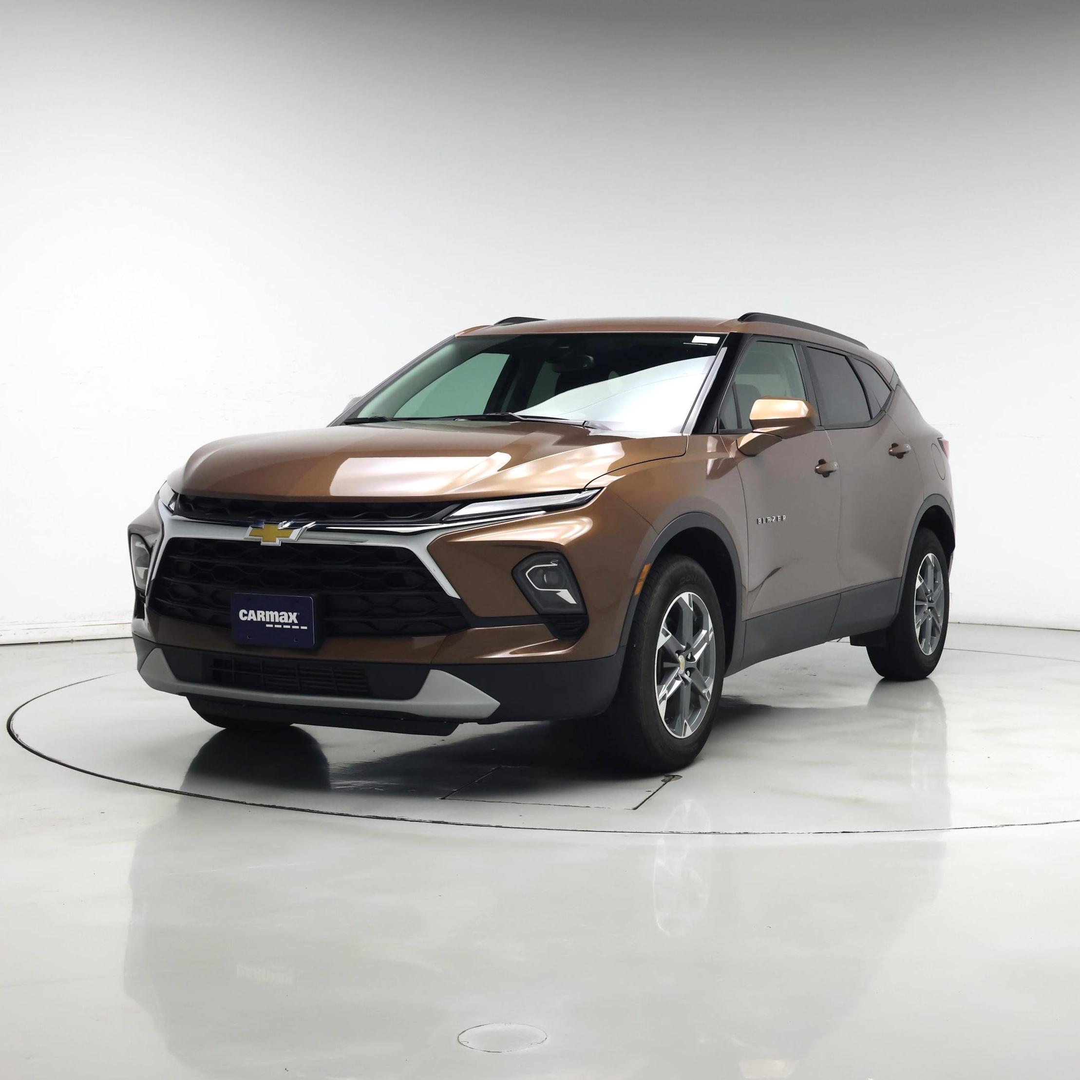 Thumbnail: 2023 Chevrolet Blazer - 4