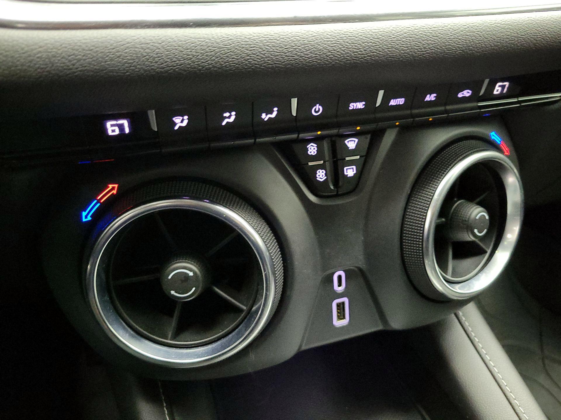 Thumbnail: 2023 Chevrolet Blazer - 15