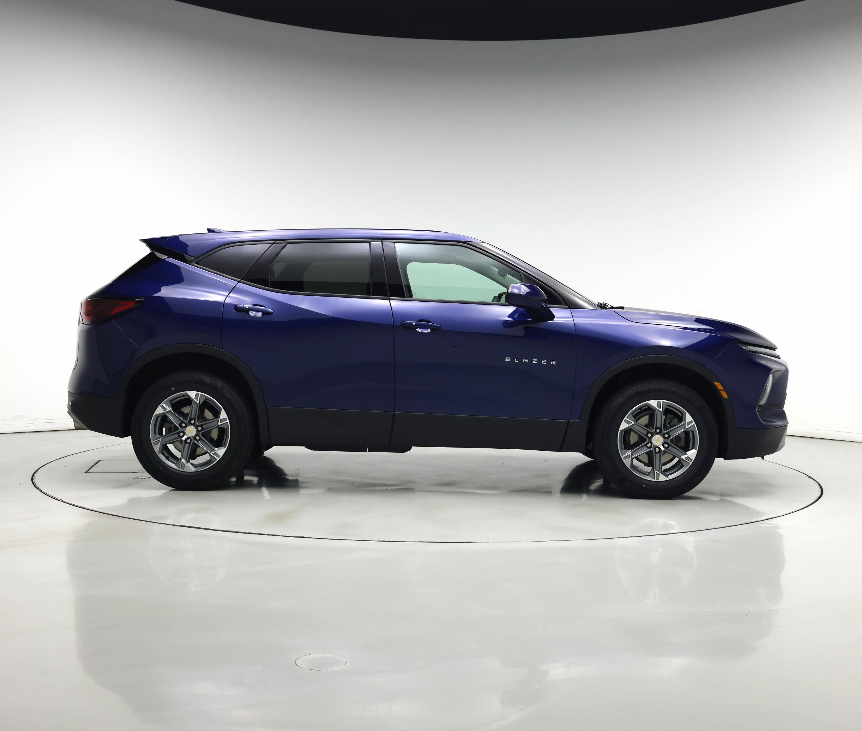 Thumbnail: 2023 Chevrolet Blazer - 7