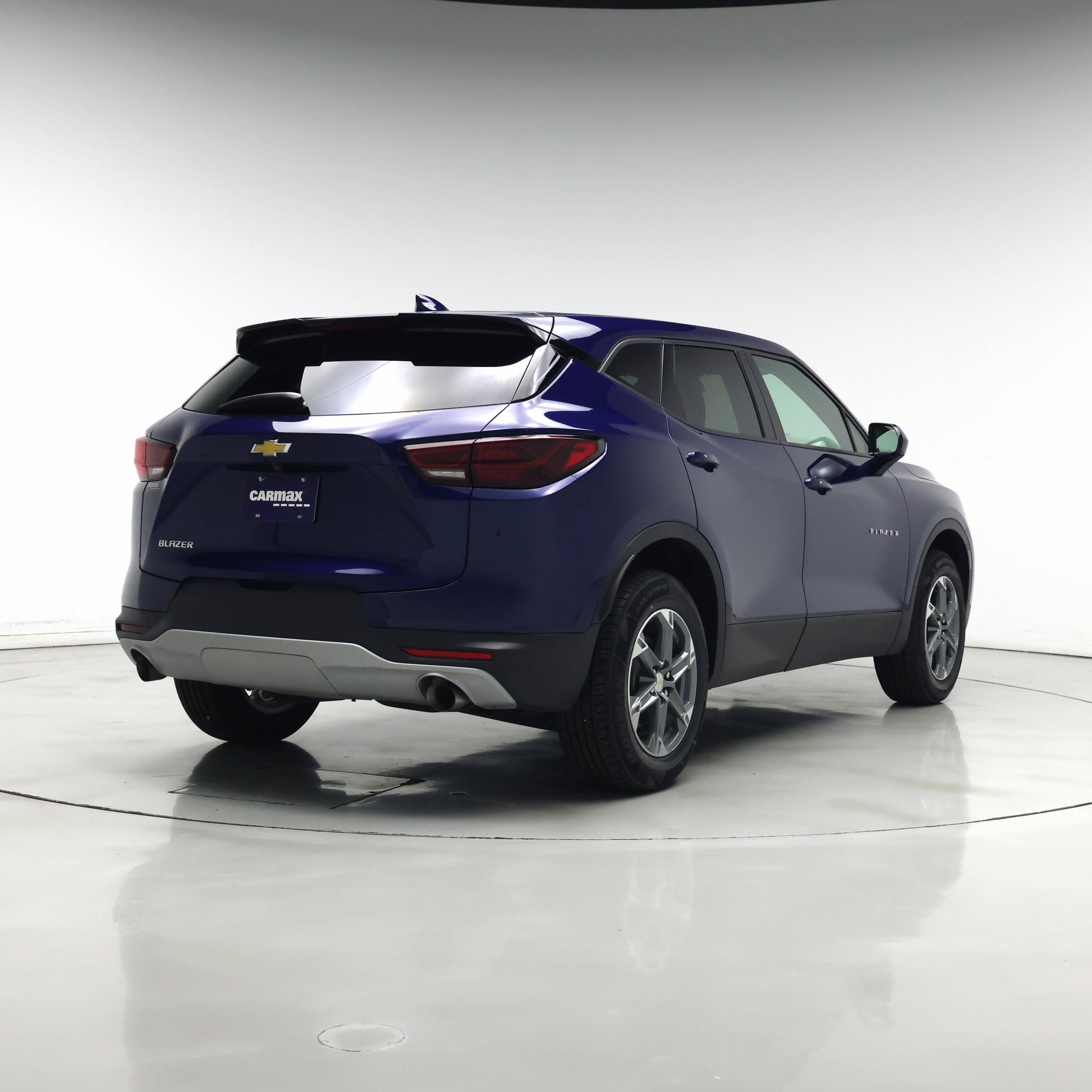 Thumbnail: 2023 Chevrolet Blazer - 8