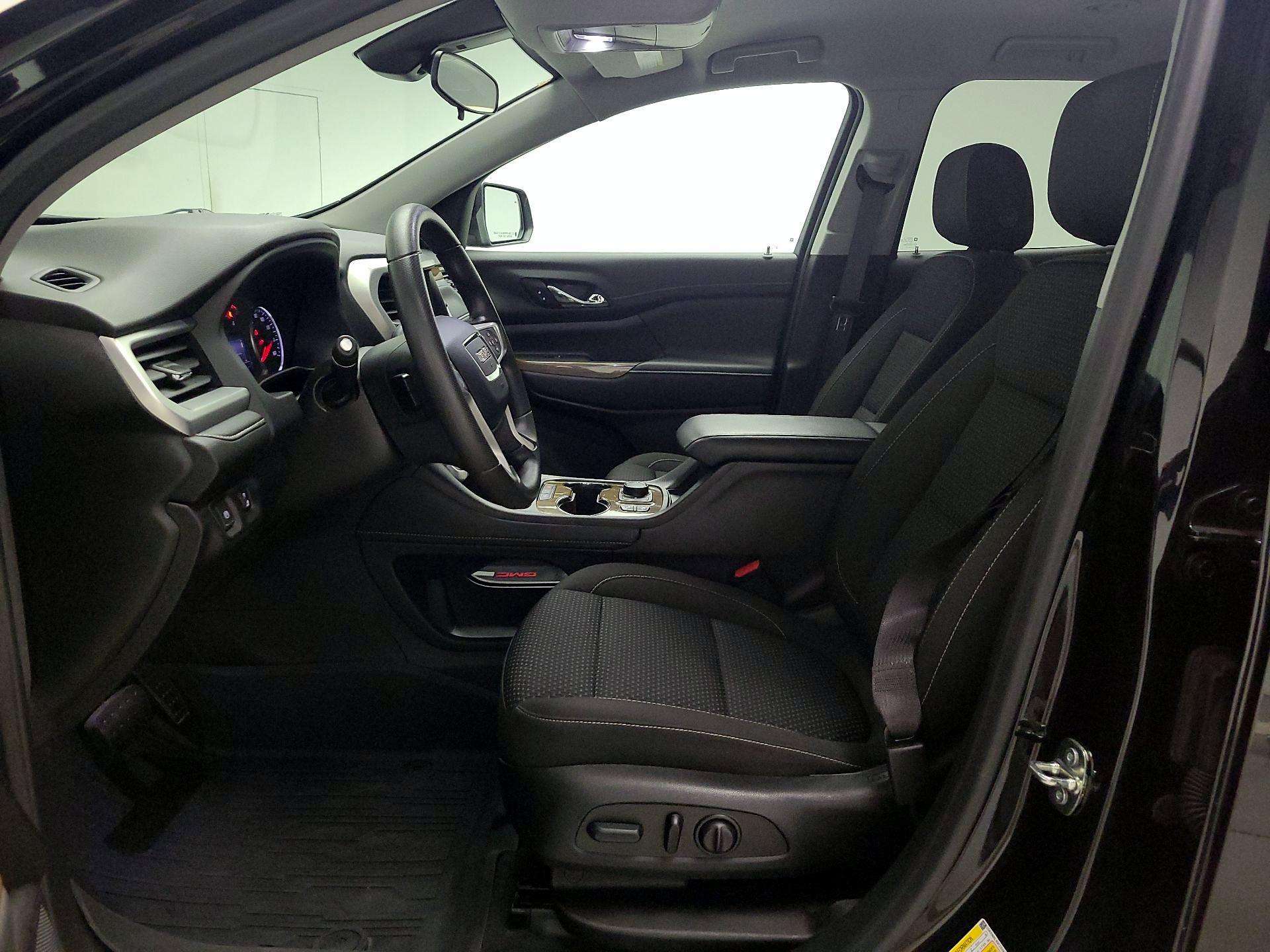 Thumbnail: 2023 GMC Acadia - 11