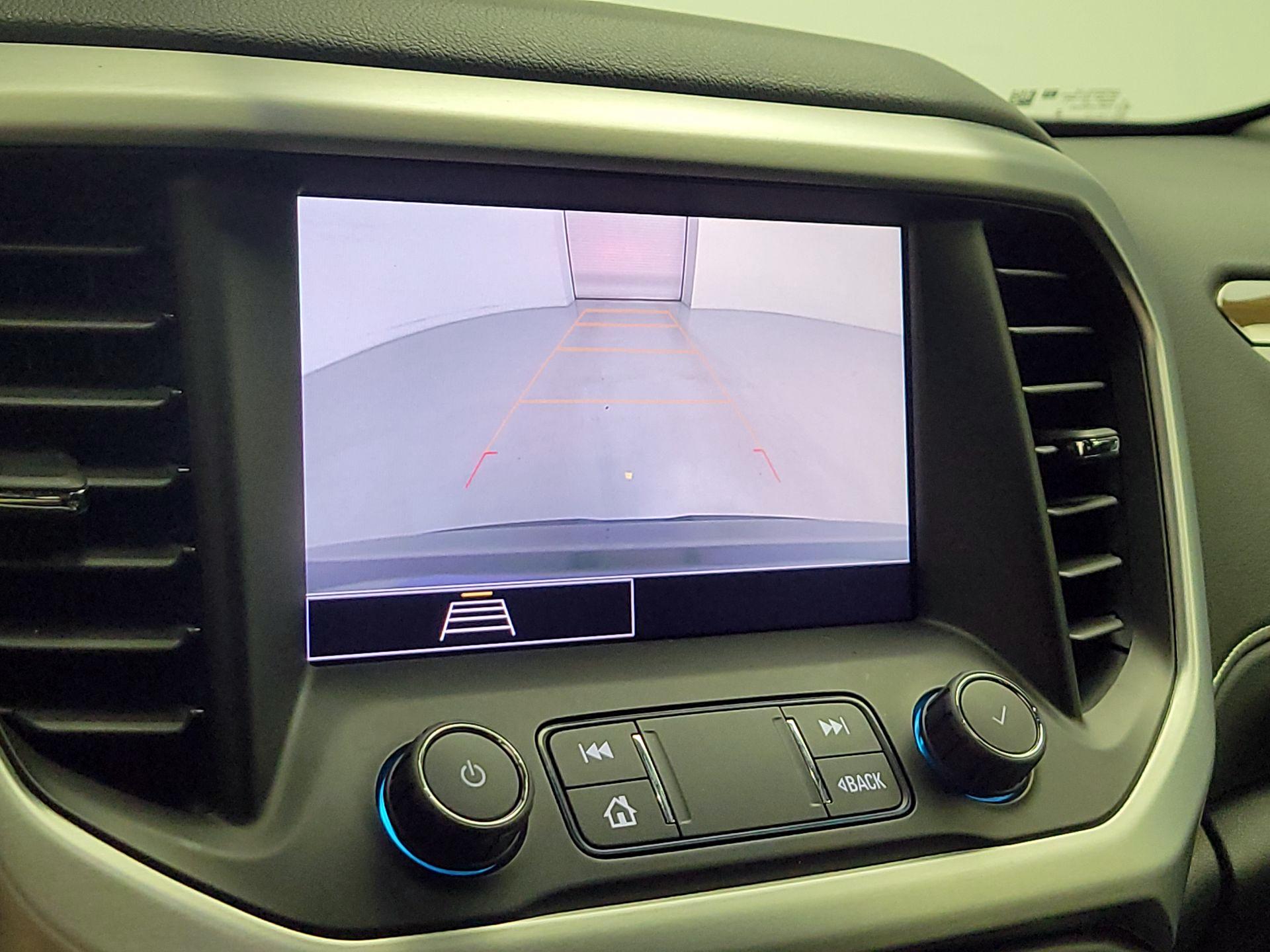 Thumbnail: 2023 GMC Acadia - 14
