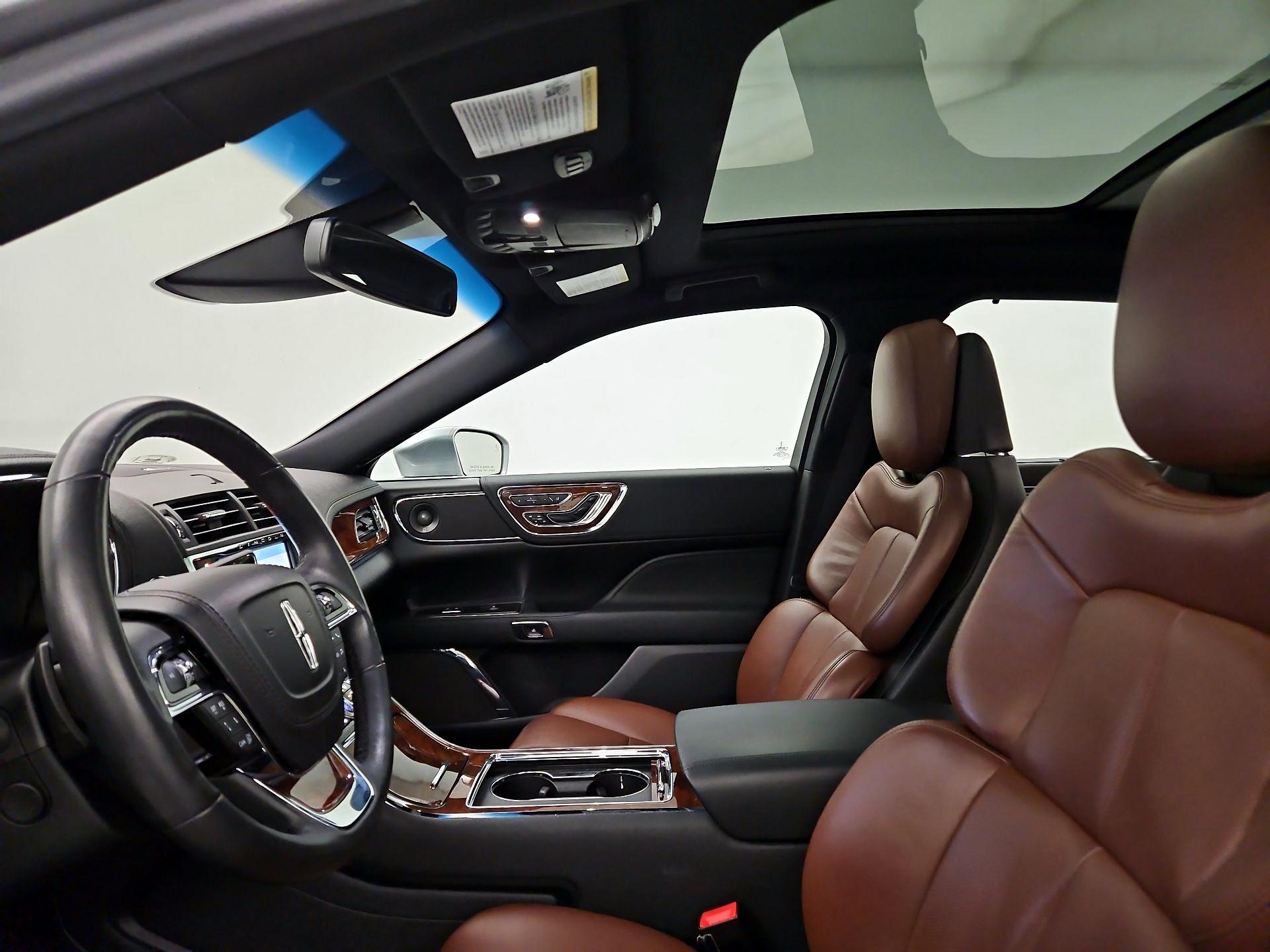 Thumbnail: 2020 Lincoln Continental - 20