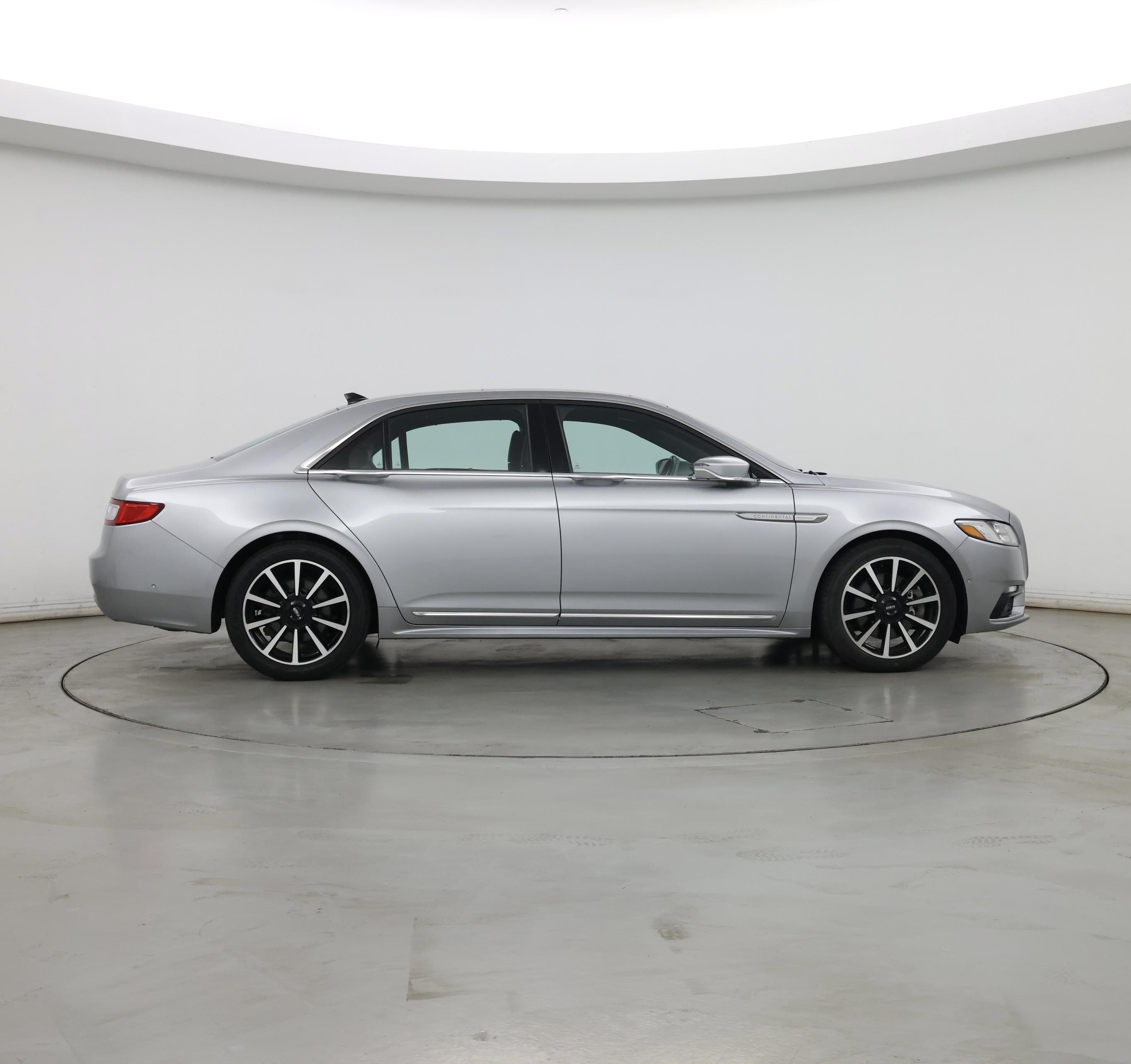 Thumbnail: 2020 Lincoln Continental - 7
