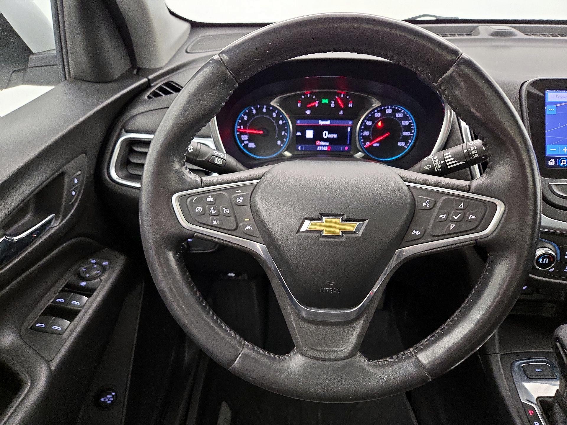 Thumbnail: 2022 Chevrolet Equinox - 10