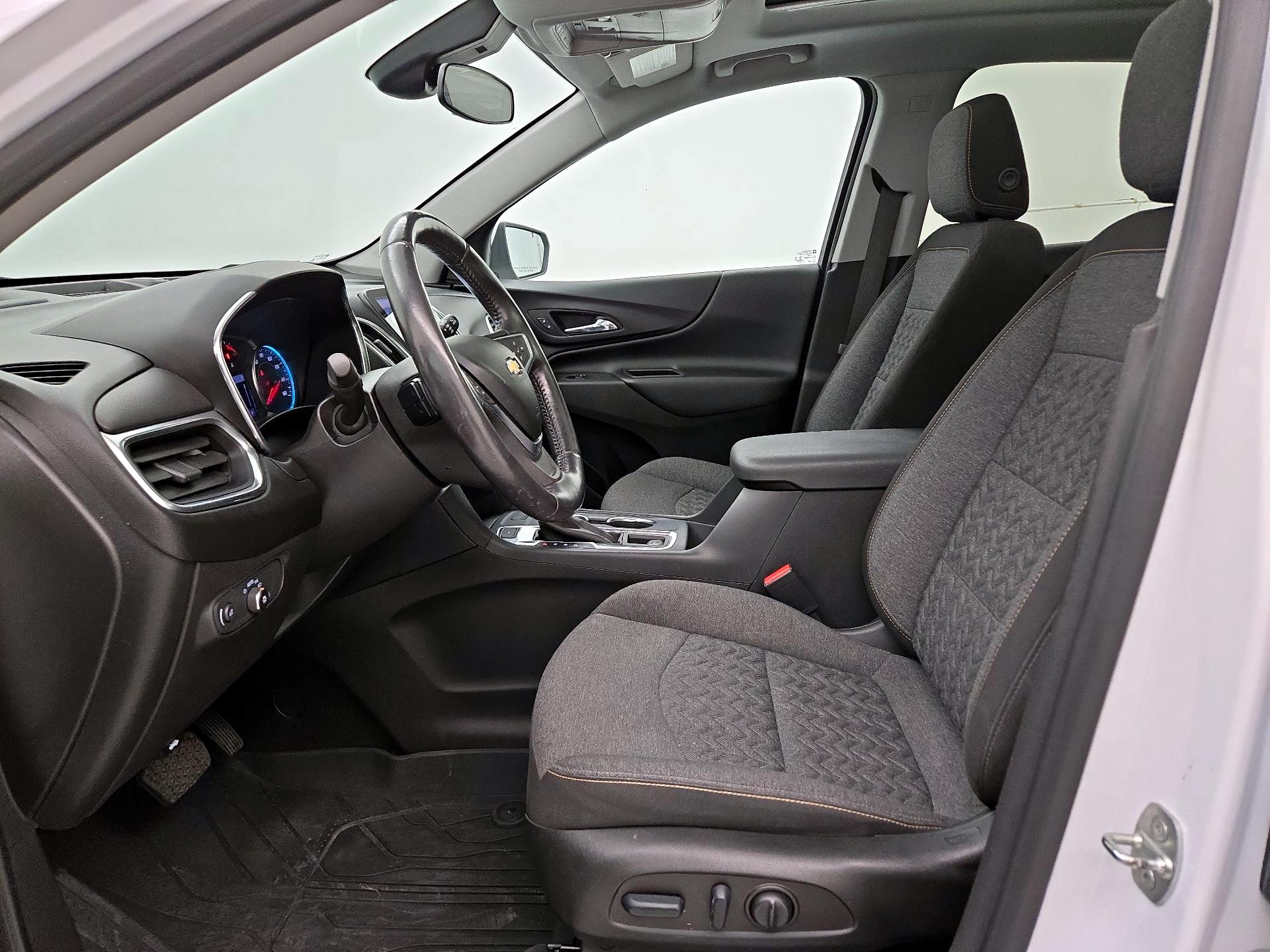 Thumbnail: 2022 Chevrolet Equinox - 11