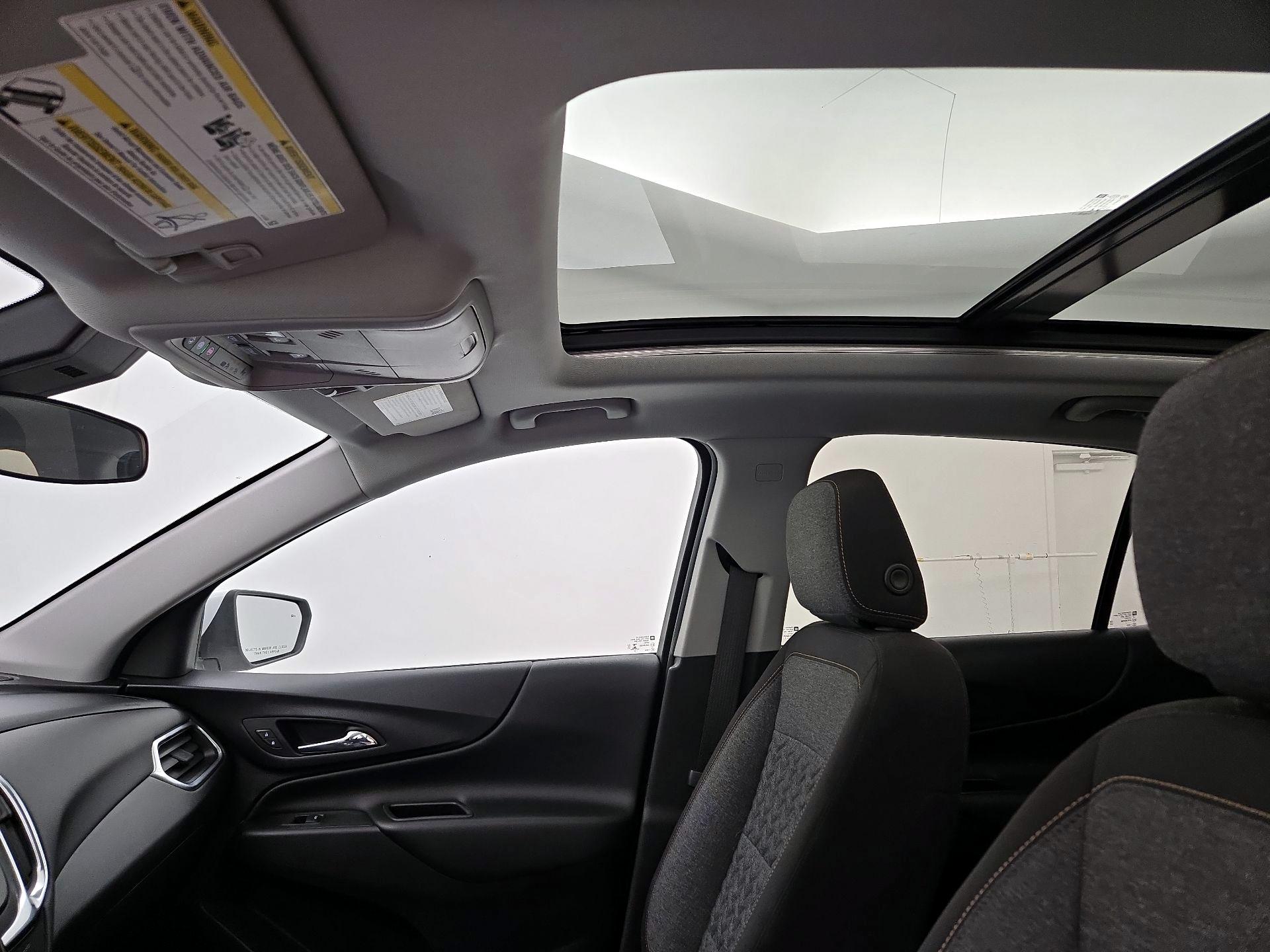 Thumbnail: 2022 Chevrolet Equinox - 20