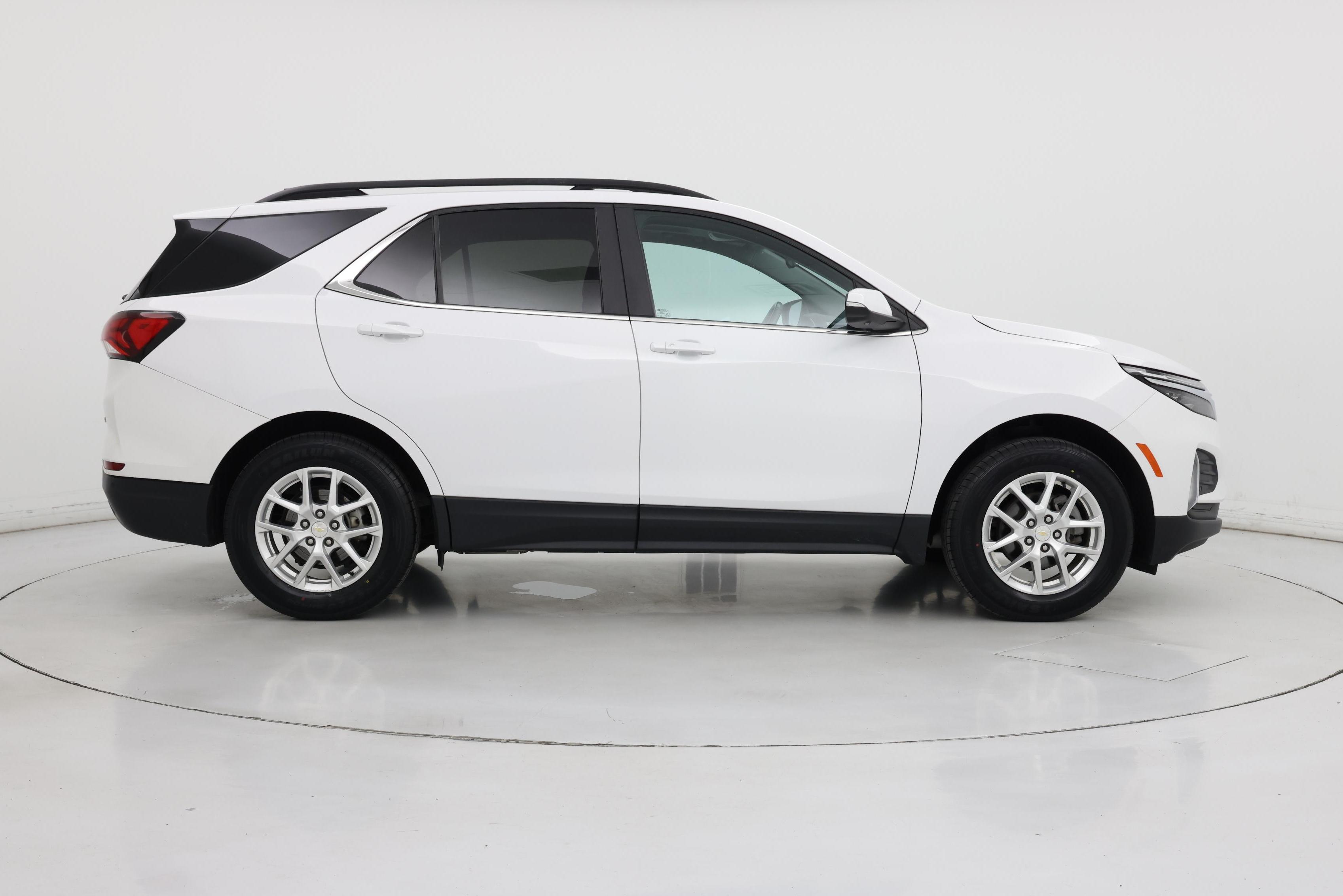 Thumbnail: 2022 Chevrolet Equinox - 7