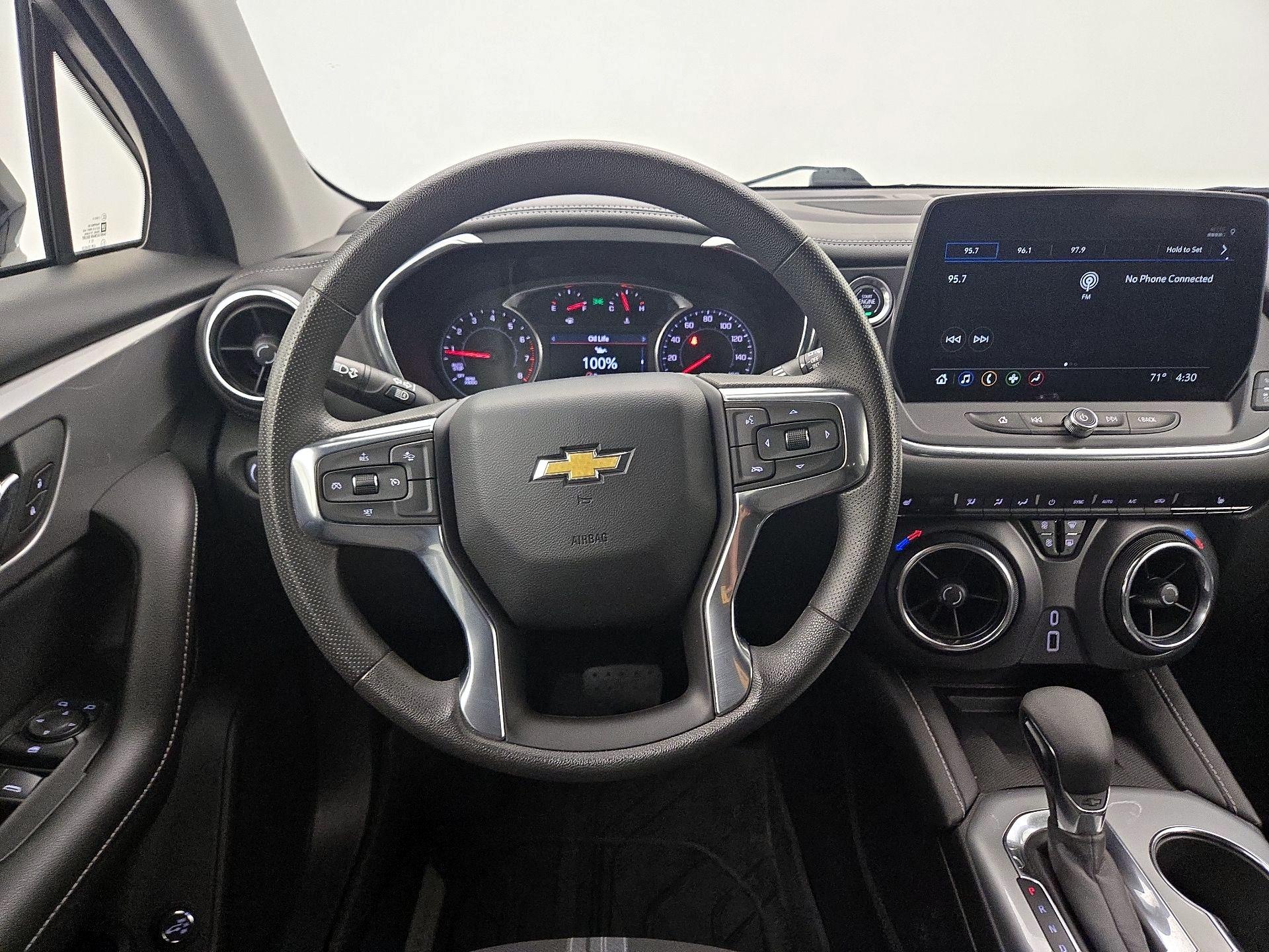 Thumbnail: 2023 Chevrolet Blazer - 10