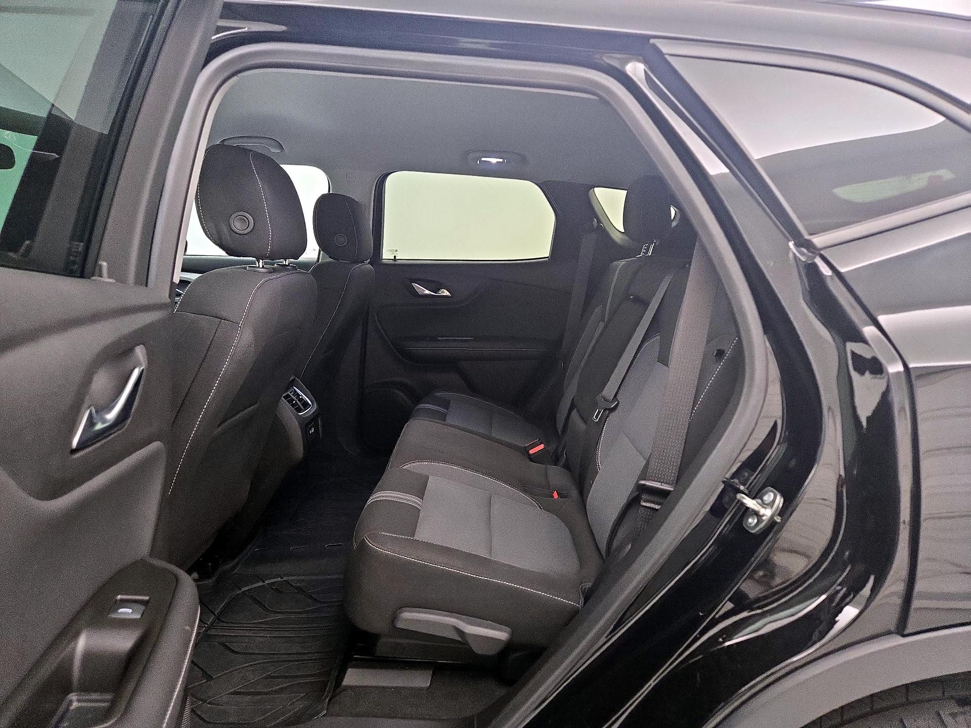 Thumbnail: 2023 Chevrolet Blazer - 19