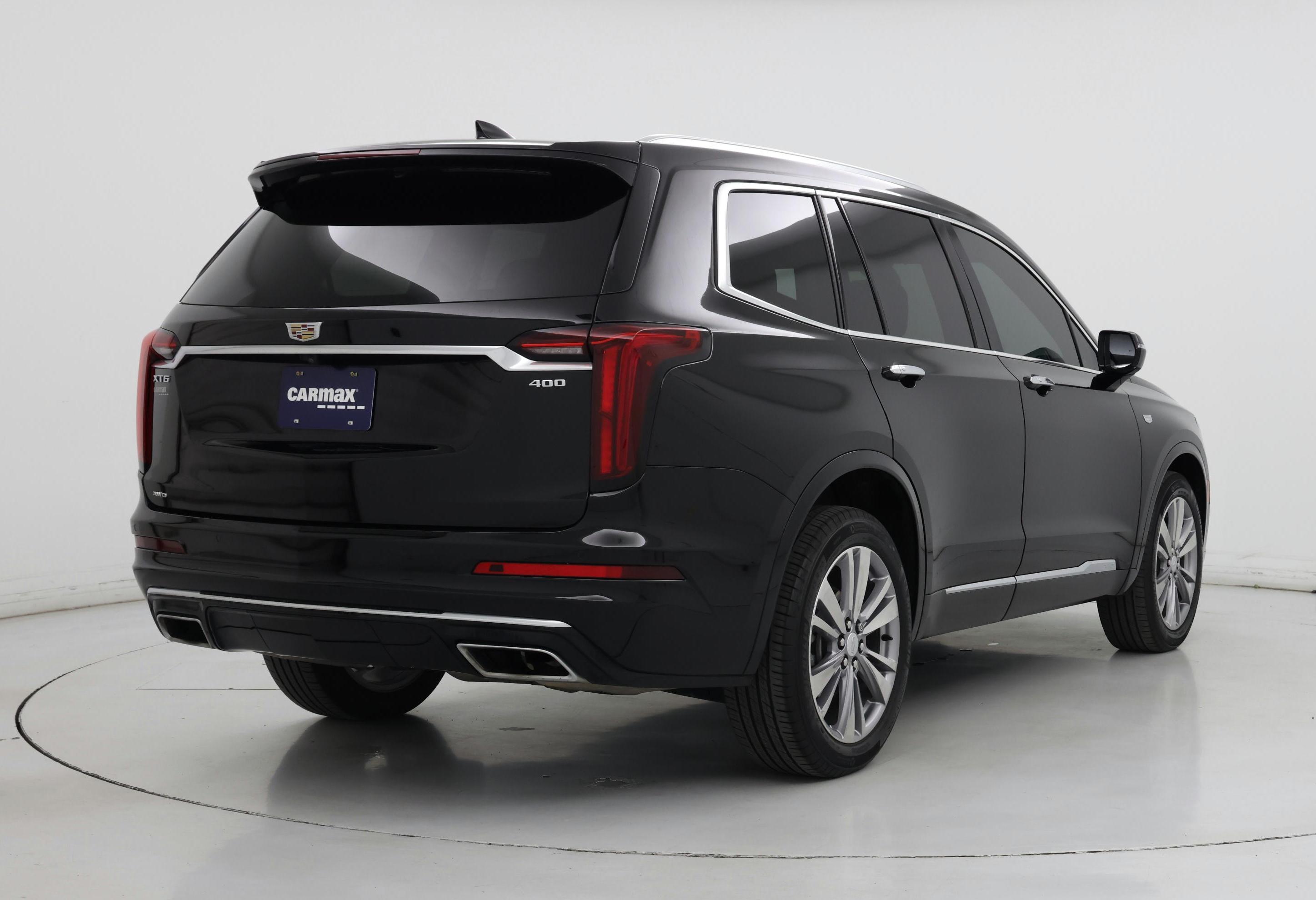Thumbnail: 2023 Cadillac XT6 - 8