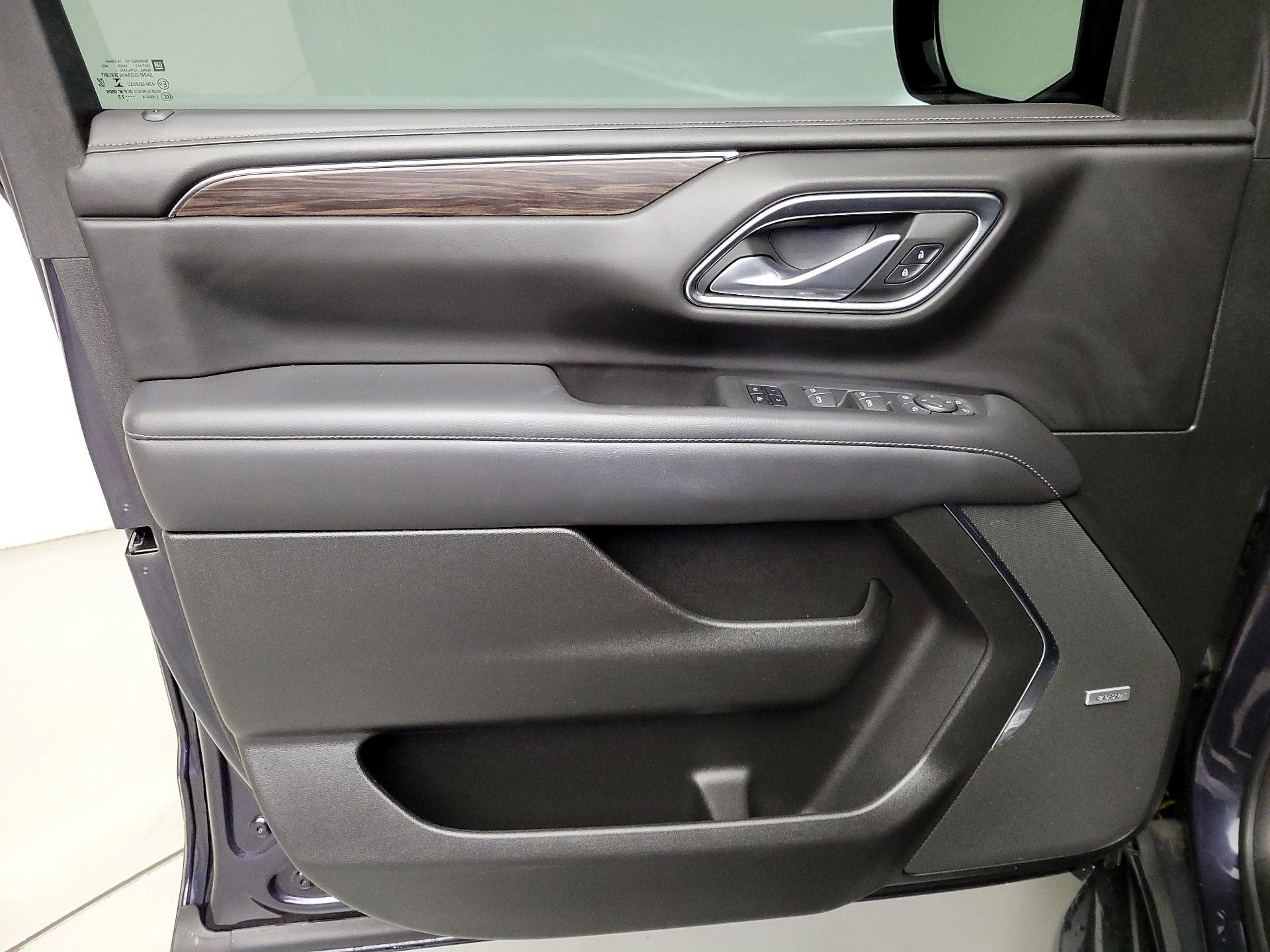 Thumbnail: 2022 Chevrolet Suburban - 12