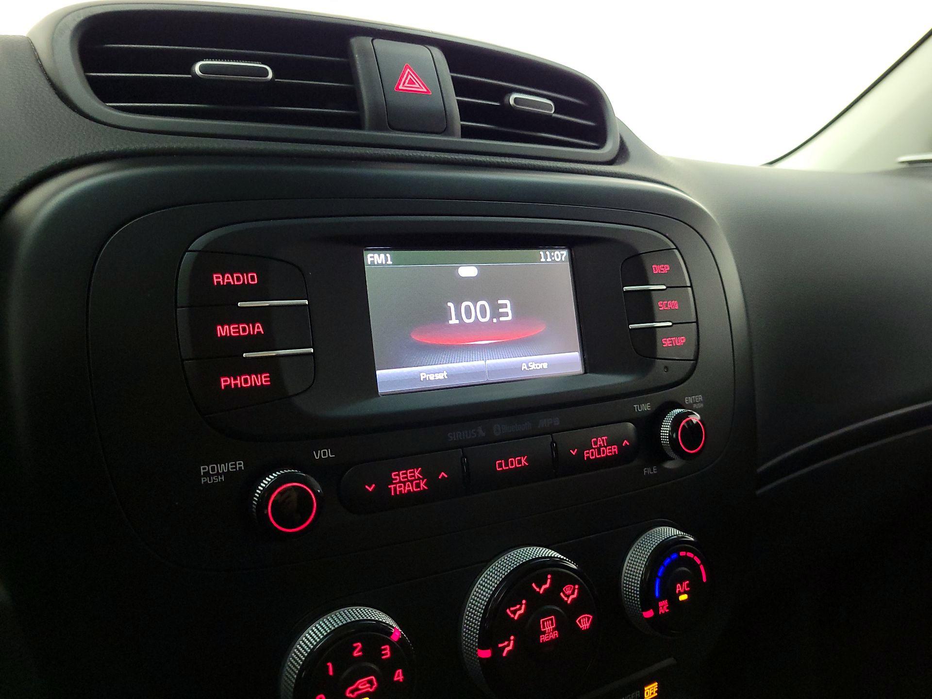 Thumbnail: 2016 Kia Soul - 15